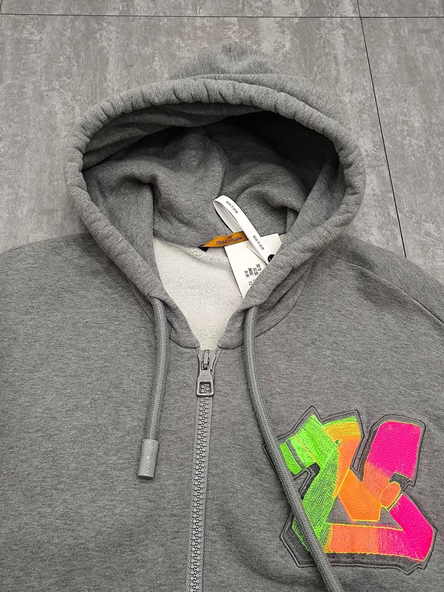 Louis Vuitton Louis Vuitton Multi Hoodie xxl Men Size US XXL / EU 58 / 5 - 3 Thumbnail