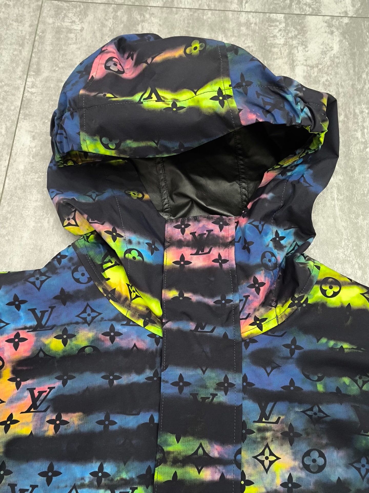 Louis Vuitton Louis Vuitton Collab Light Jacket xxl Men Size US XXL / EU 58 / 5 - 3 Thumbnail