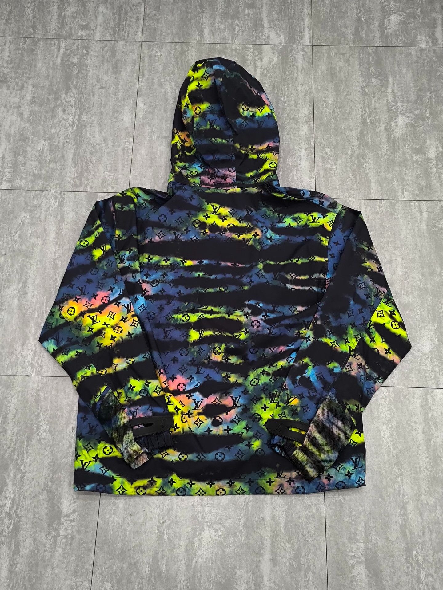 Louis Vuitton Louis Vuitton Collab Light Jacket xxl Men Size US XXL / EU 58 / 5 - 2 Thumbnail