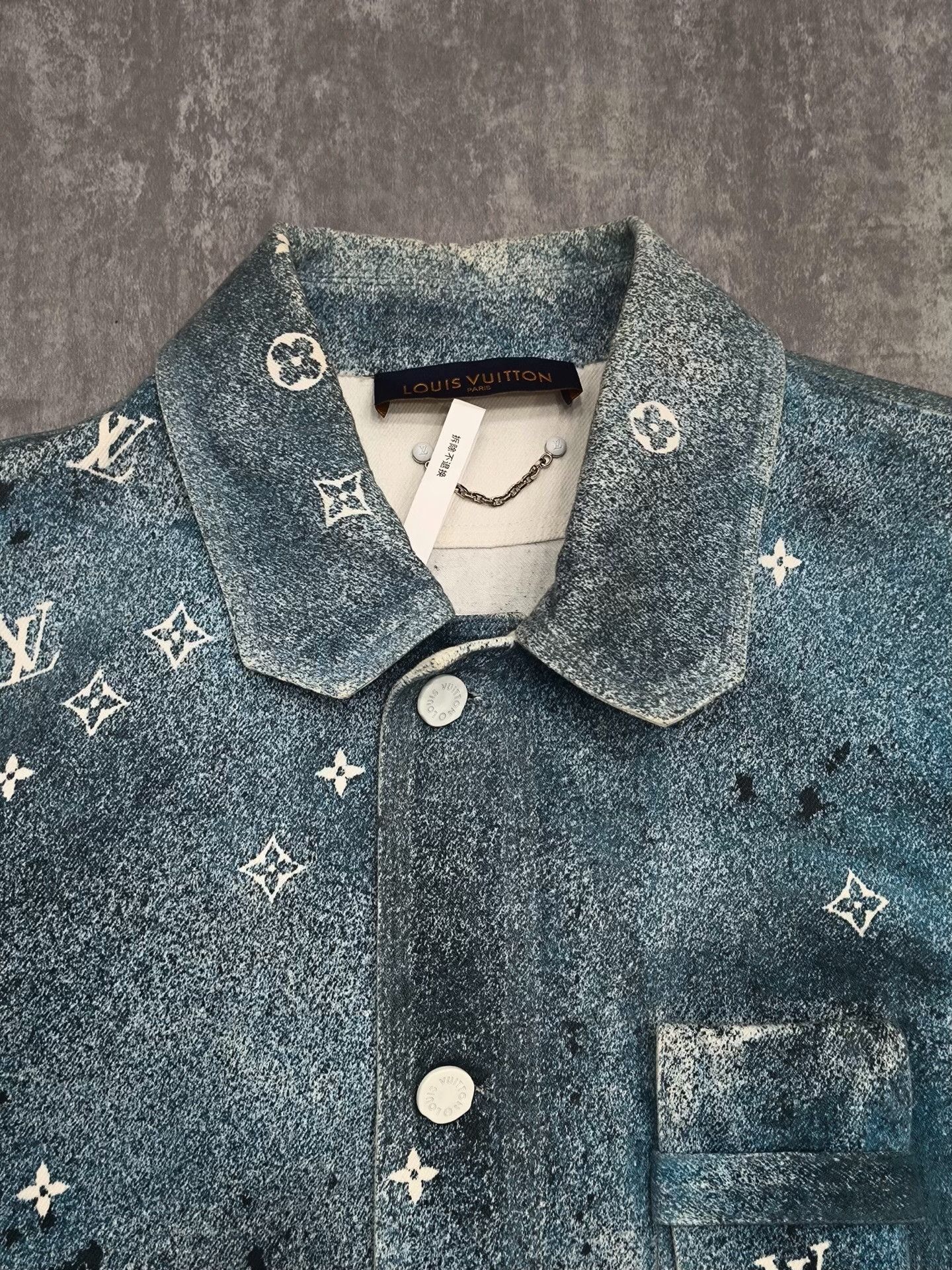 Louis Vuitton Louis Vuitton Collab White Shirt xl Men Size US XL / EU 56 / 4 - 3 Thumbnail
