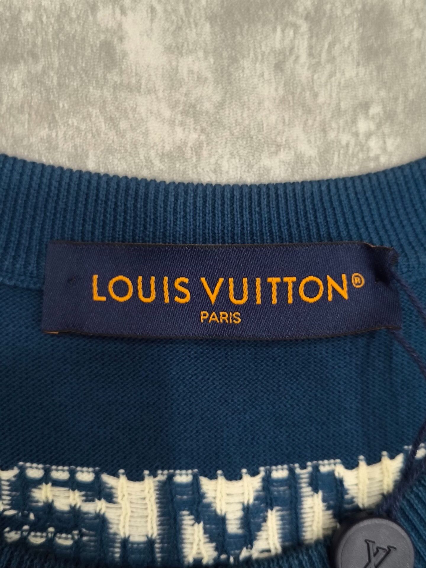 Louis Vuitton Louis Vuitton Retro Blue T-Shirt m Men Size US M / EU 48-50 / 2 - 4 Thumbnail