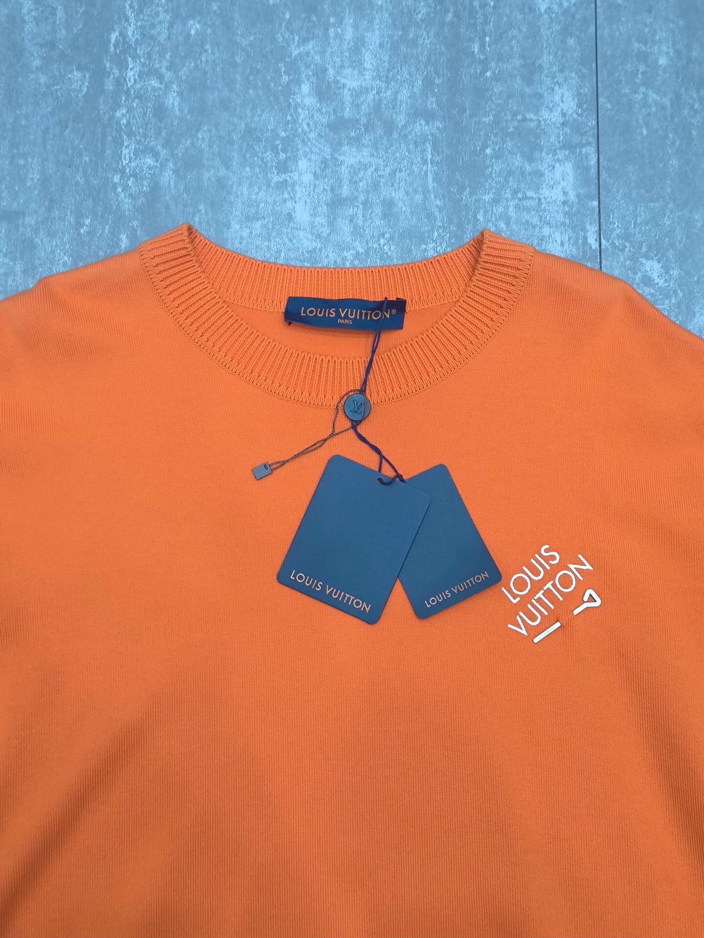 Louis Vuitton Louis Vuitton Knit Orange T-Shirt xl Men Size US XL / EU 56 / 4 - 3 Thumbnail