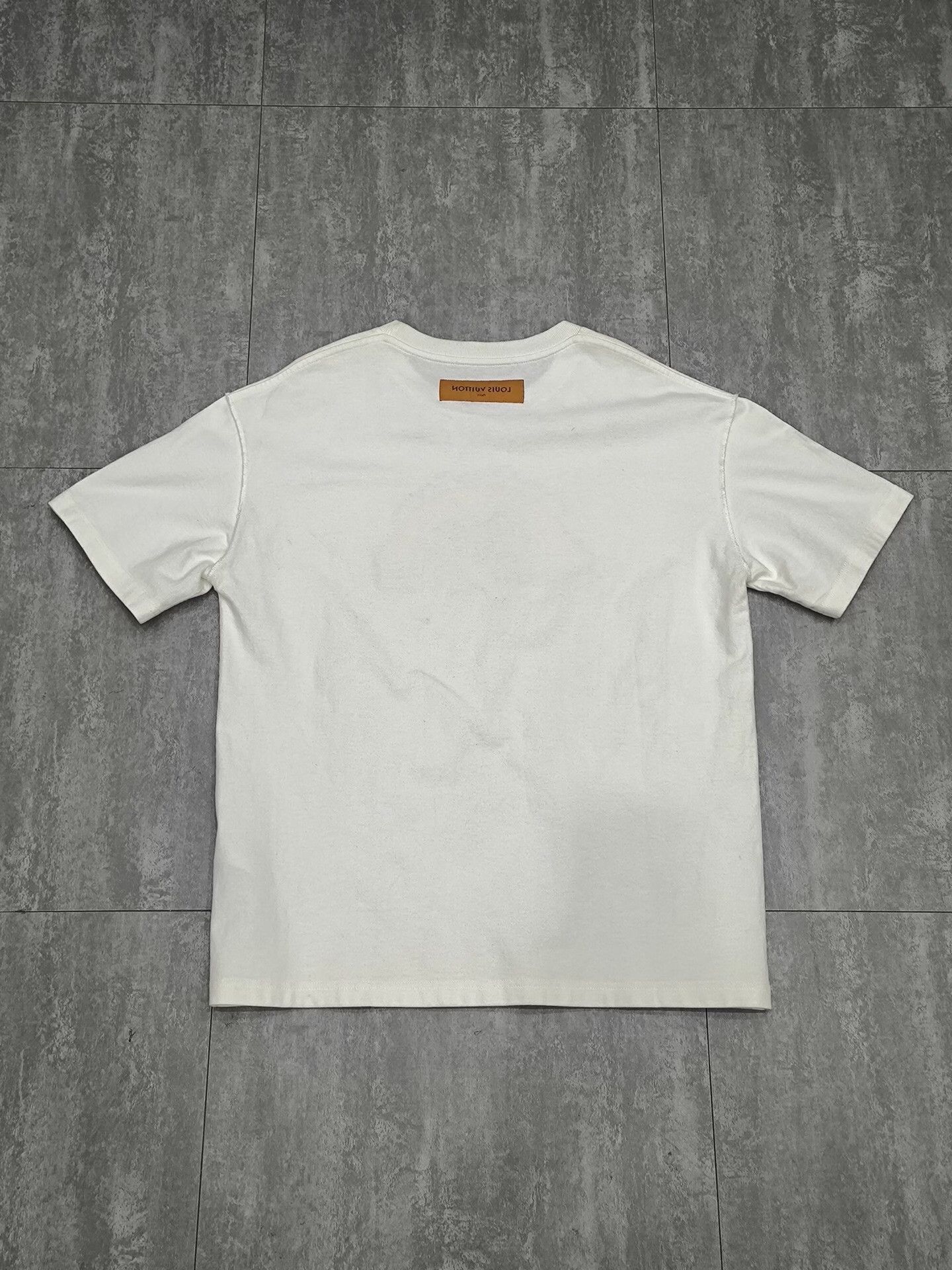 Louis Vuitton Louis Vuitton Retro Rainbow Multi T-Shirt l Men Size US L / EU 52-54 / 3 - 2 Thumbnail