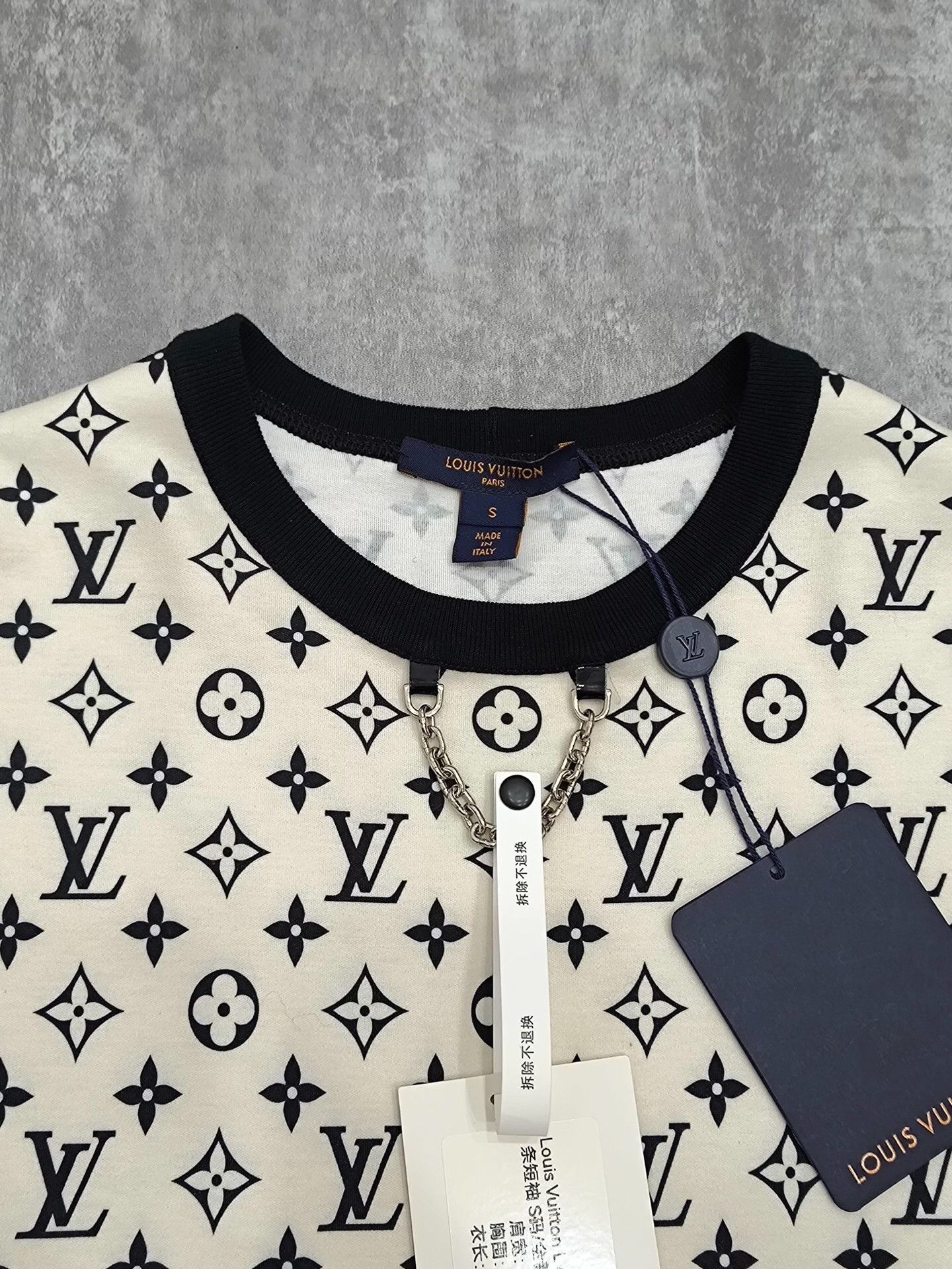 Louis Vuitton Louis Vuitton T-Shirt S Women Size S / US 4 / IT 40 - 3 Thumbnail