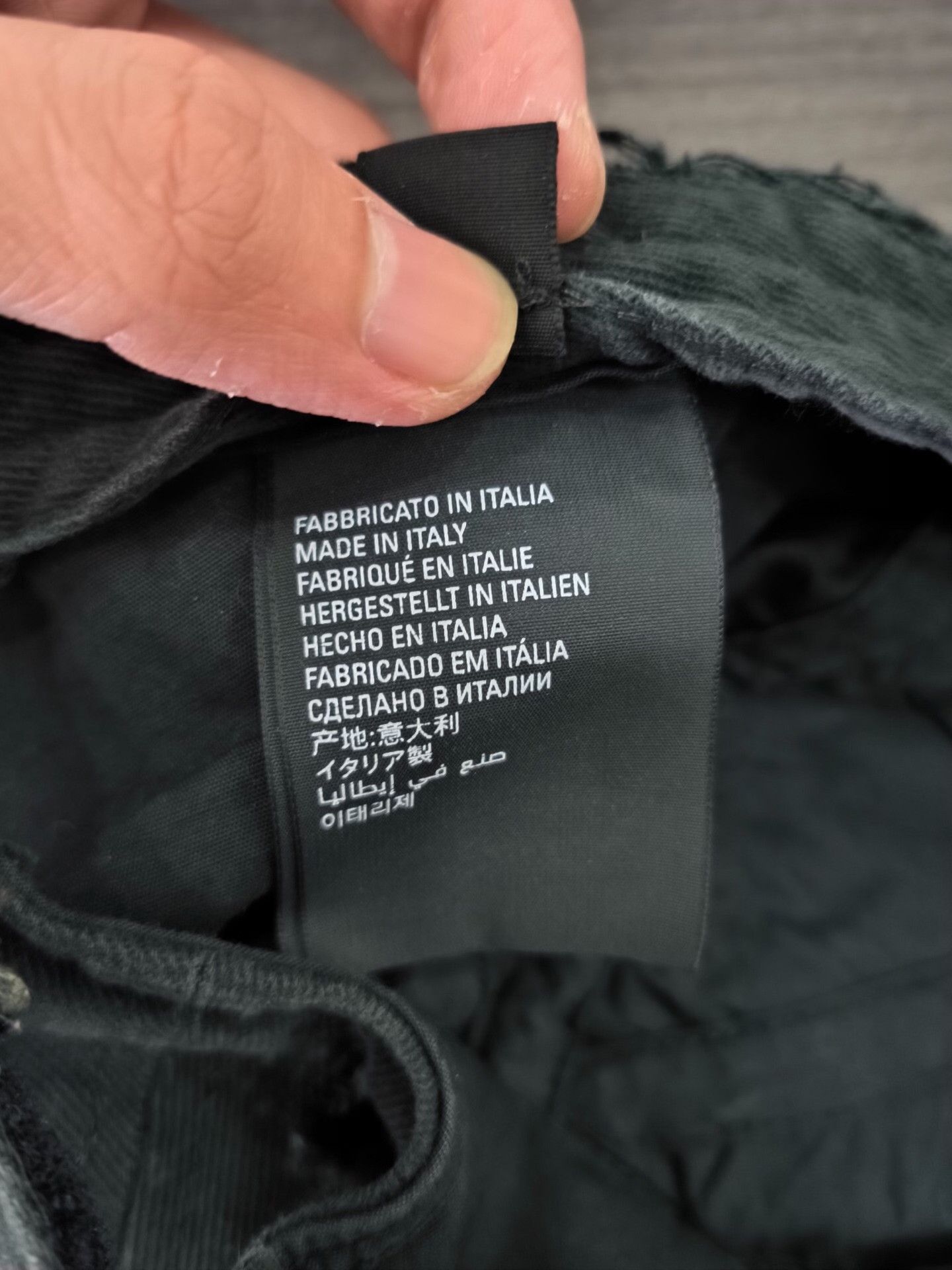 Balenciaga Balenciaga Distressed Black Hat one size Men Size ONE SIZE - 6 Thumbnail