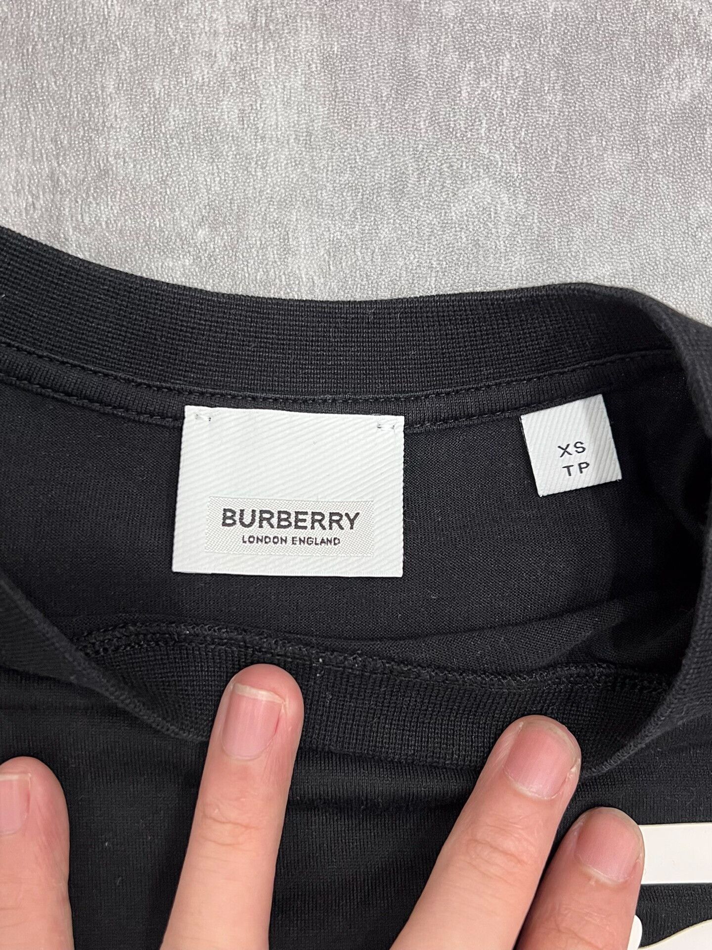 Burberry Burberry Black T-Shirt xs Men Size US XS / EU 42 / 0 - 4 Thumbnail