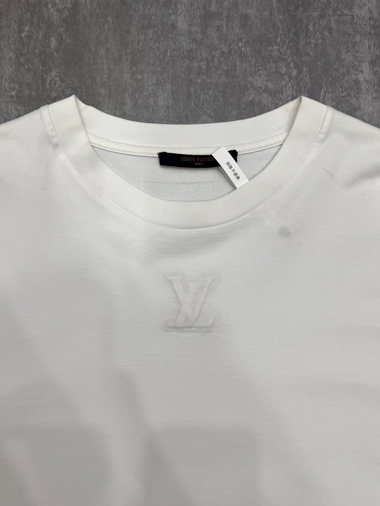Louis Vuitton Louis Vuitton Retro White T-Shirt xxl Men Size US XXL / EU 58 / 5 - 3 Thumbnail