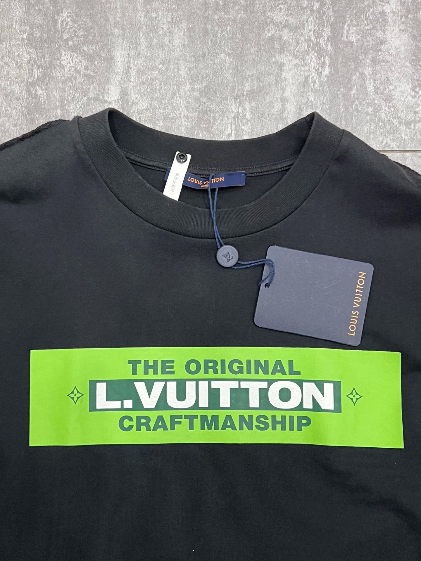 Louis Vuitton Louis Vuitton Black T-Shirt s Men Size US S / EU 44-46 / 1 - 3 Thumbnail