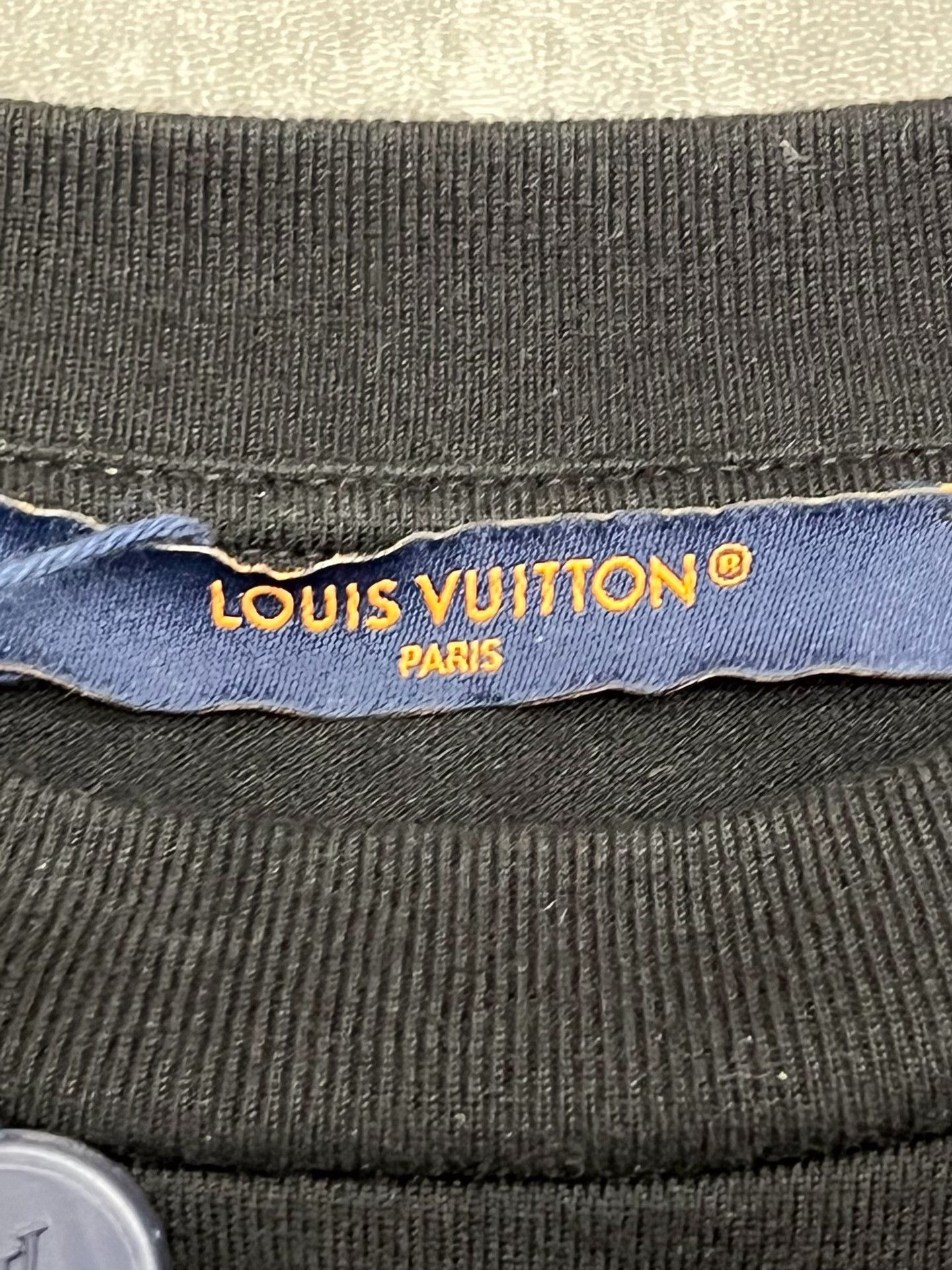 Louis Vuitton Louis Vuitton T-Shirt xxl Men Size US XXL / EU 58 / 5 - 4 Thumbnail