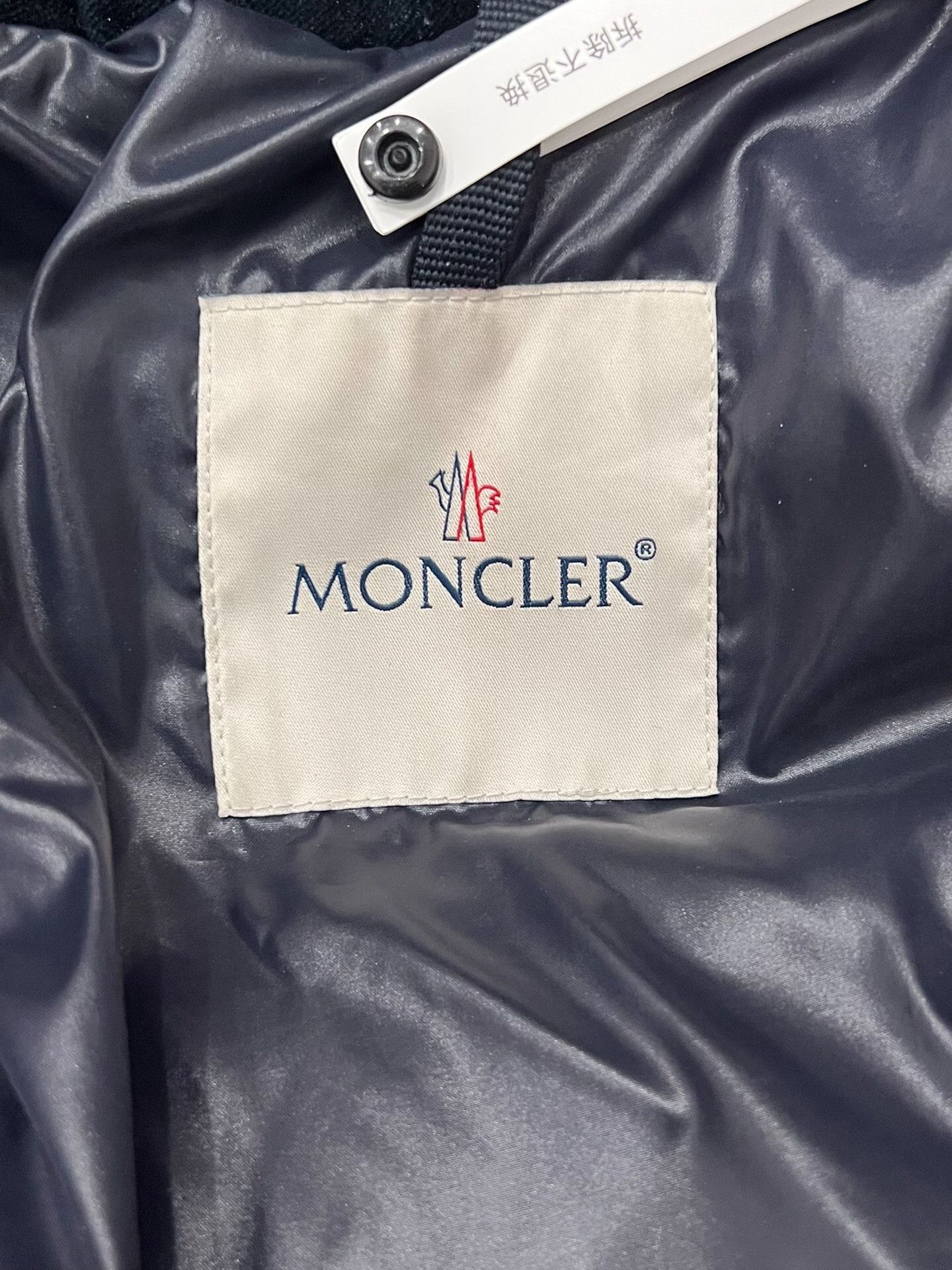 Moncler Moncler Down Black Heavy Coat xs Men Size US XS / EU 42 / 0 - 3 Thumbnail