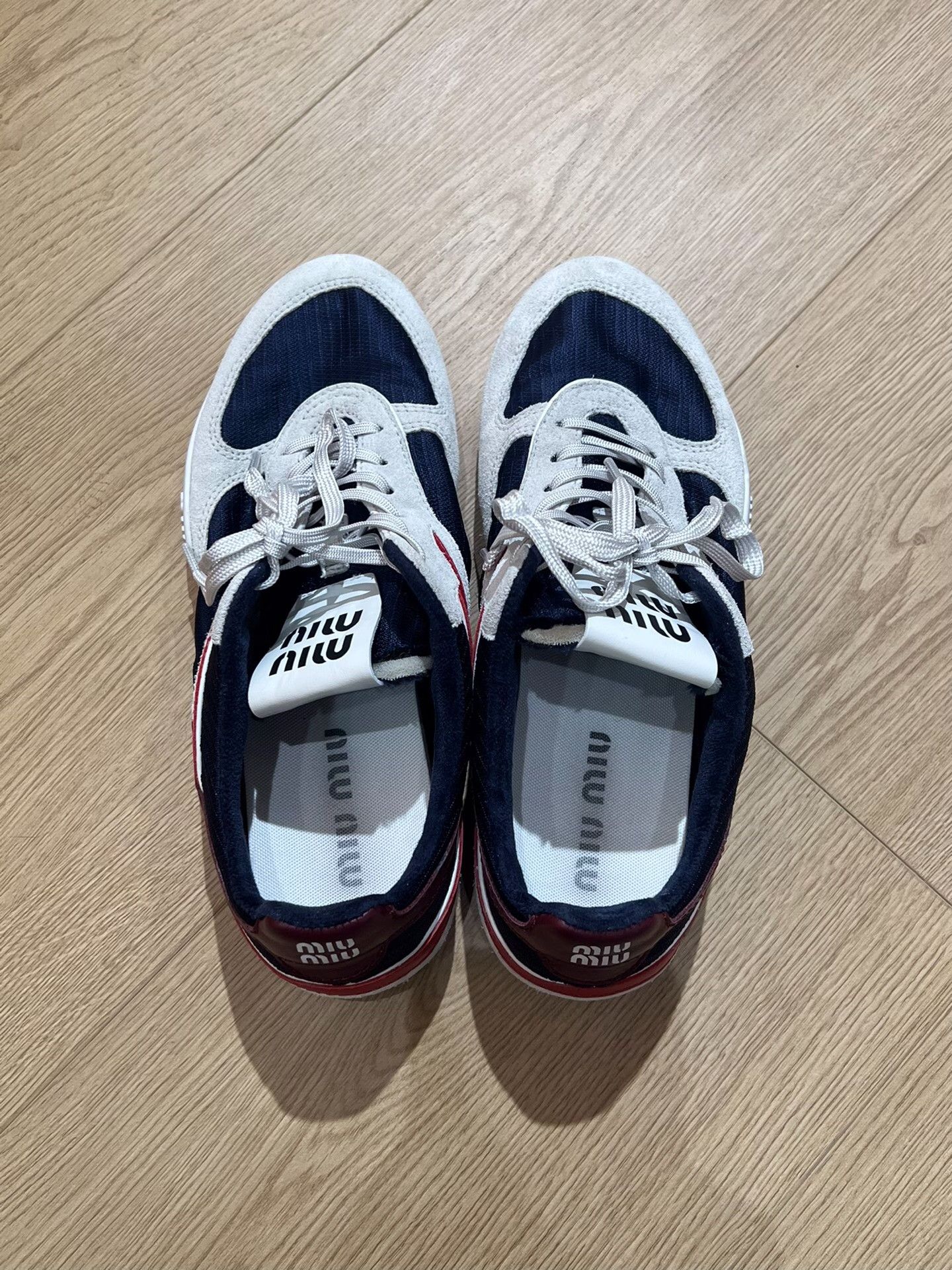 Miu Miu Miu Miu Lowtop Sneakers us_7-5 Women Size US 7.5 / IT 37.5 - 2 Thumbnail