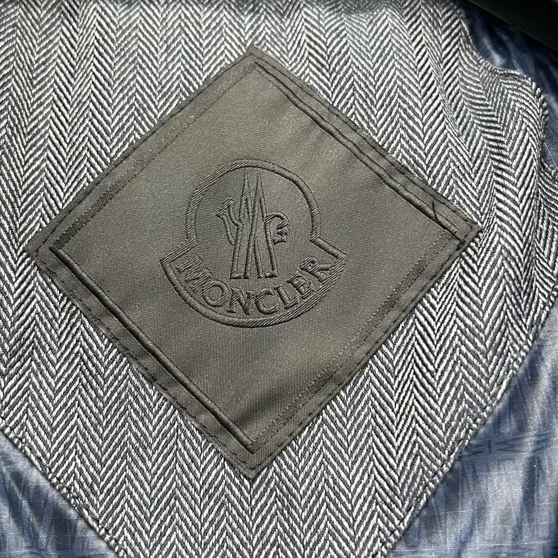 Moncler Moncler Down Cropped Heavy Coat l Men Size US L / EU 52-54 / 3 - 4 Thumbnail