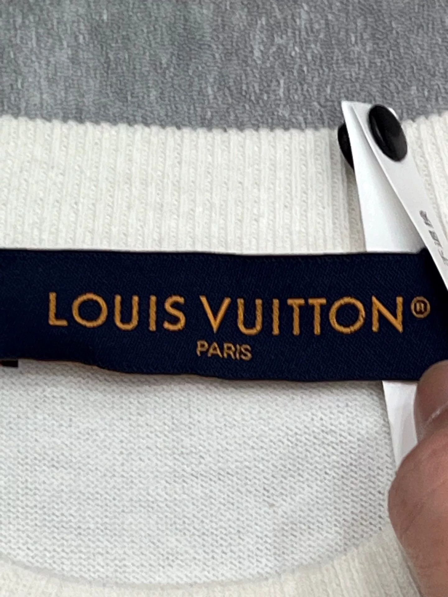 Louis Vuitton Louis Vuitton Tie-Dye Gradient Multi T-Shirt m Men Size US M / EU 48-50 / 2 - 4 Thumbnail