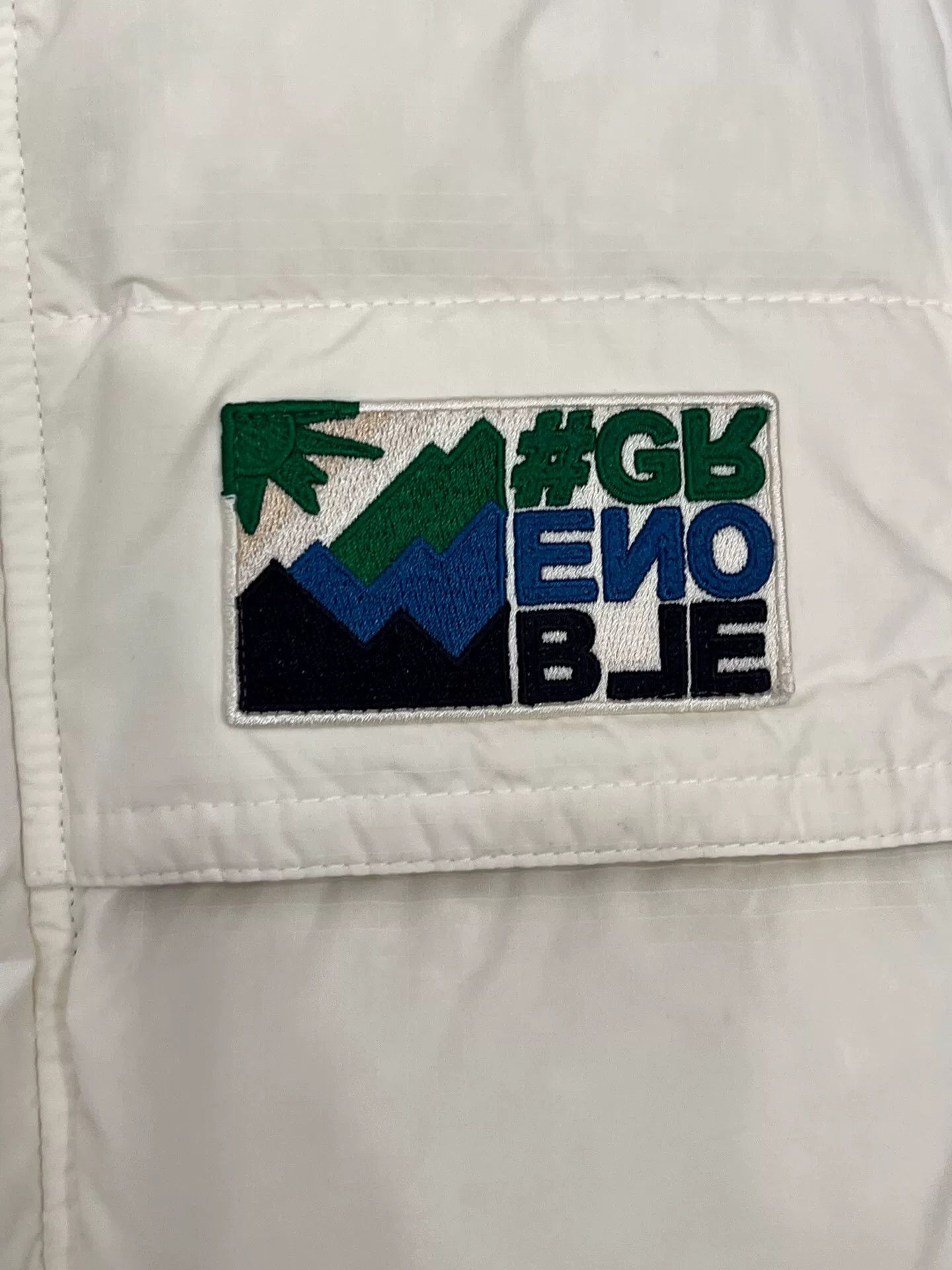 Moncler Moncler Down White Vest xs Men Size US XS / EU 42 / 0 - 6 Thumbnail