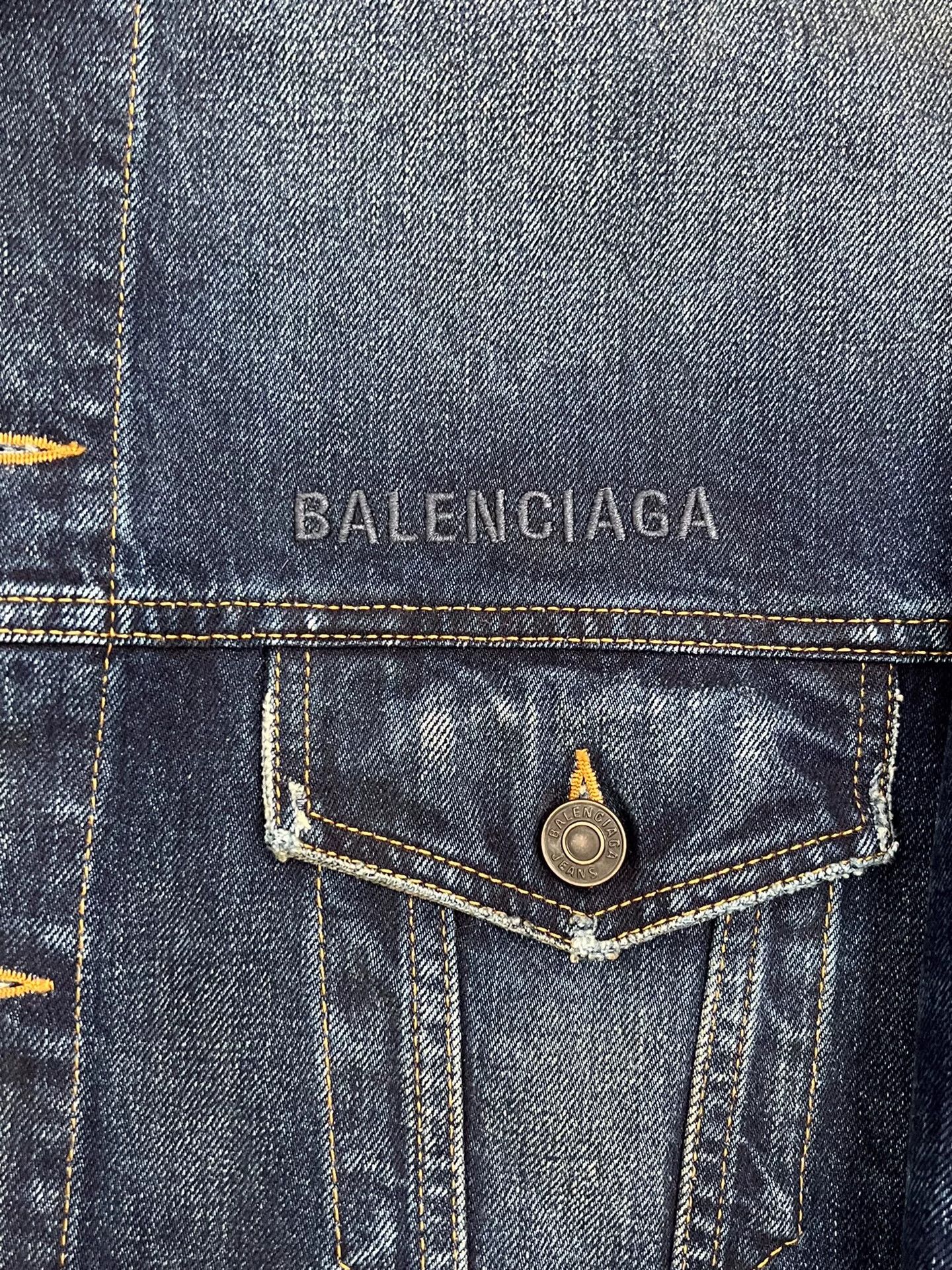 Balenciaga Balenciaga Limited Denim Jacket M Women Size M / US 6-8 / IT 42-44 - 5 Thumbnail