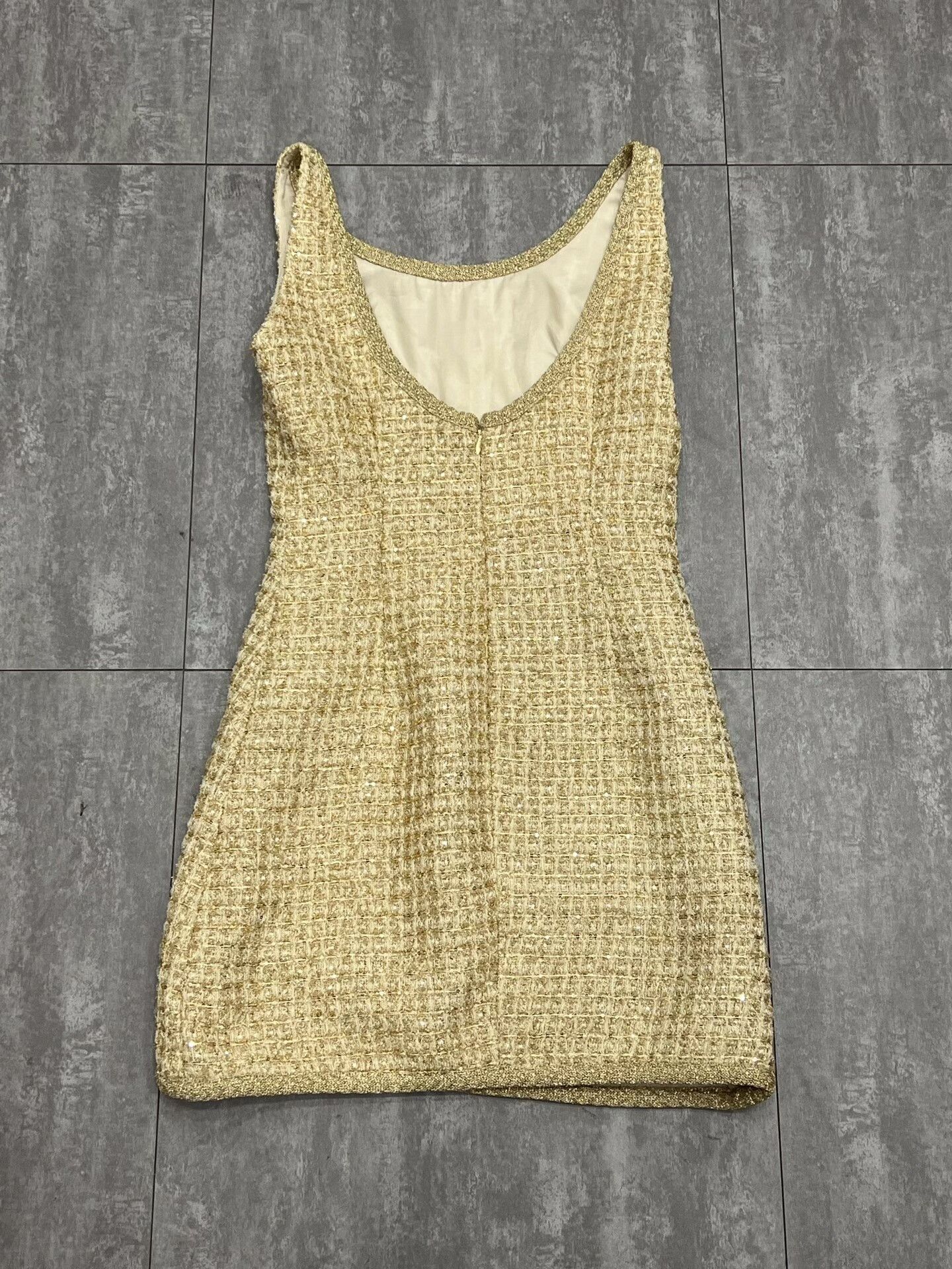 Miu Miu Miu Miu Knit Gold T-Shirt M Women Size M / US 6-8 / IT 42-44 - 2 Thumbnail