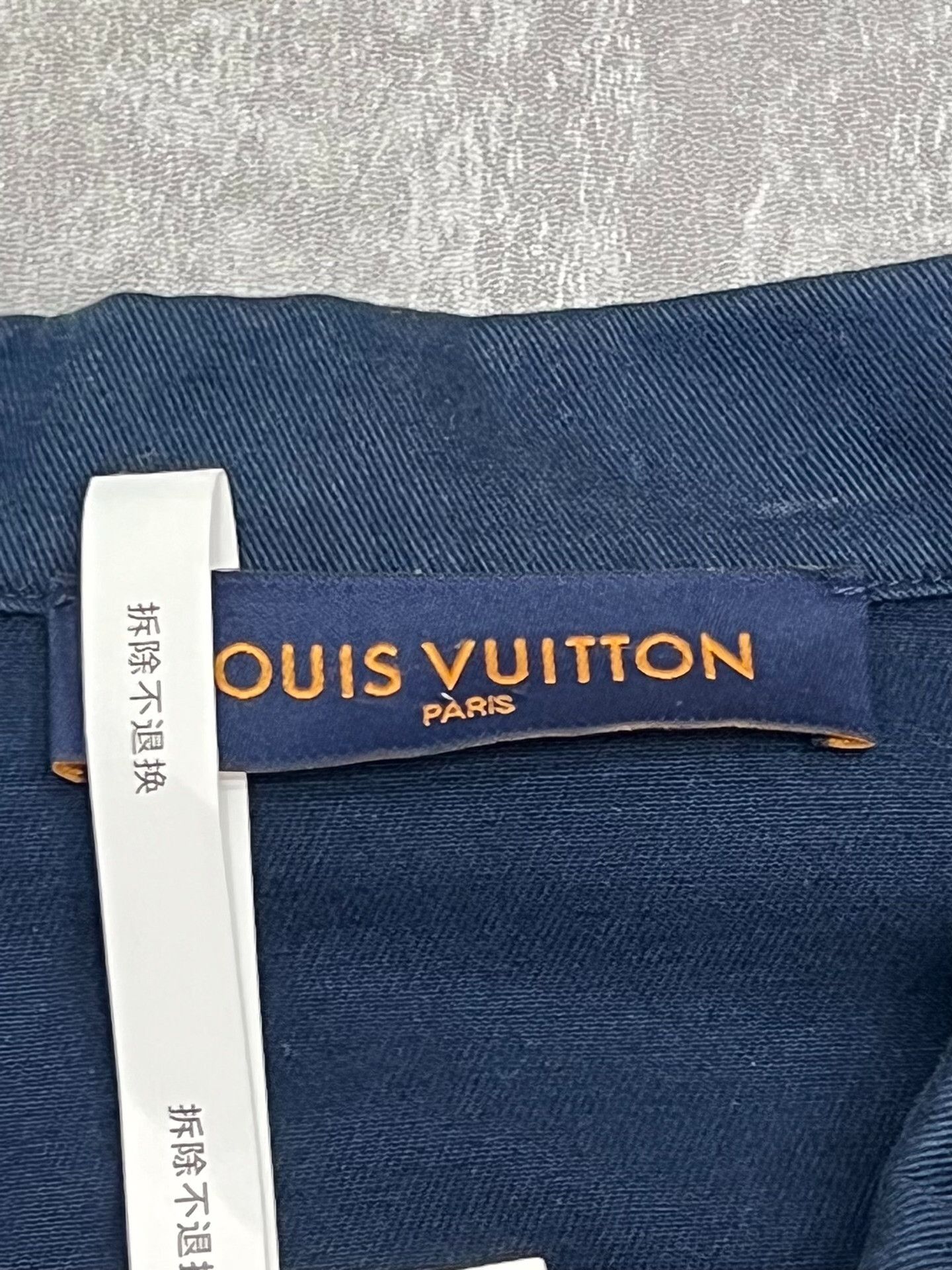 Louis Vuitton Louis Vuitton Collab Shirt l Men Size US L / EU 52-54 / 3 - 4 Thumbnail