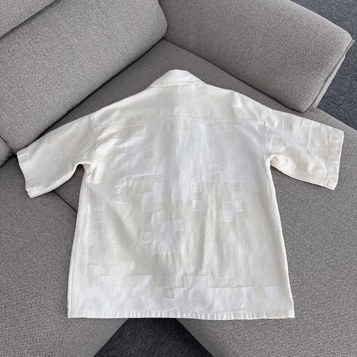 Louis Vuitton Louis Vuitton Beige Shirt s Men Size US S / EU 44-46 / 1 - 2 Thumbnail