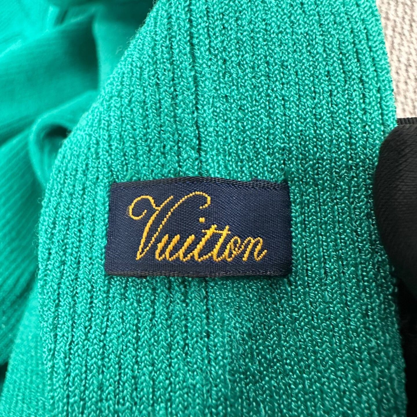 Louis Vuitton Louis Vuitton Slim Green Polo s Men Size US S / EU 44-46 / 1 - 3 Thumbnail