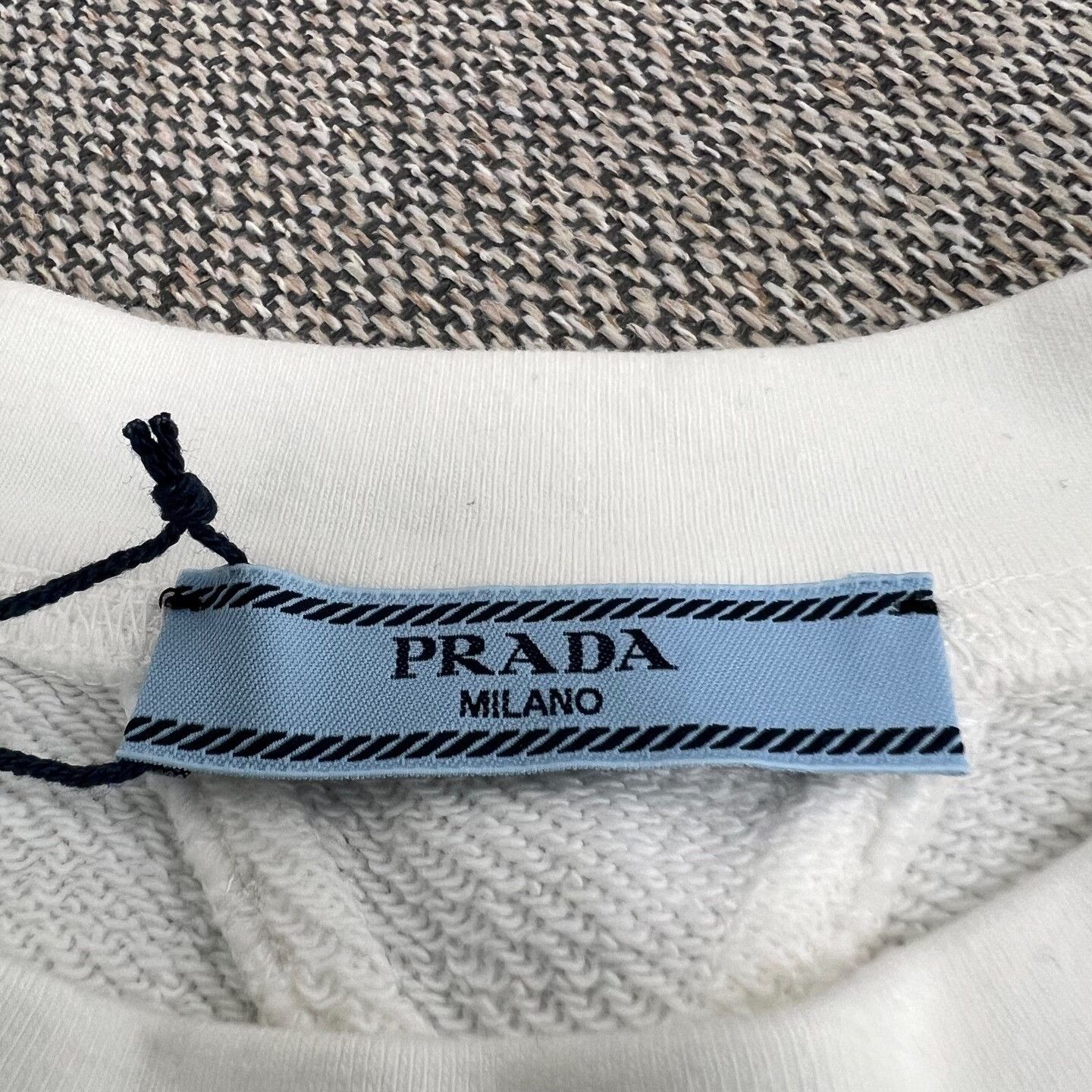 Prada Prada Cotton T-Shirt M Women Size M / US 6-8 / IT 42-44 - 3 Thumbnail