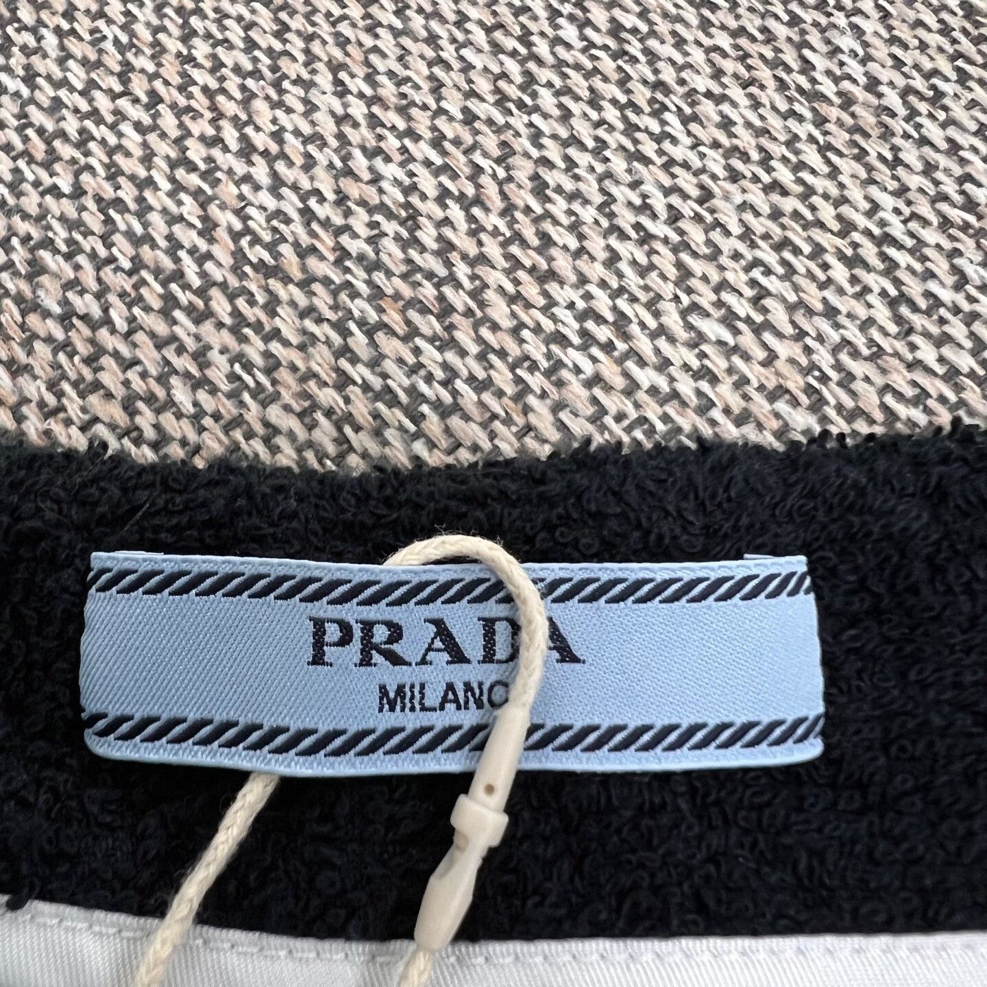 Prada Prada Retro Skirt 40 Women Size 40" / US 18 - 3 Thumbnail
