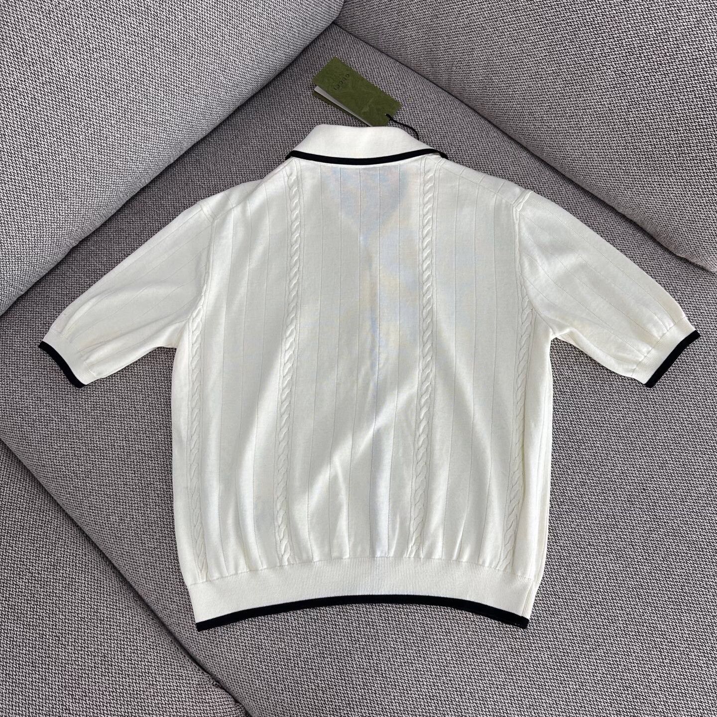 Gucci Gucci Retro White Sweater M Women Size M / US 6-8 / IT 42-44 - 2 Thumbnail