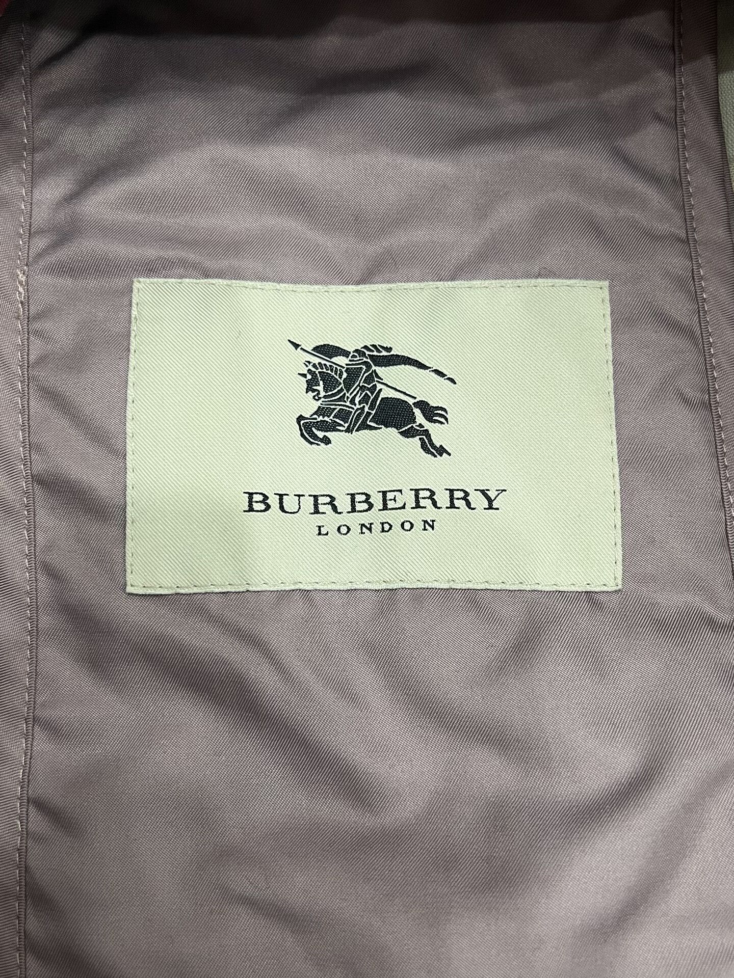 Burberry Burberry Down Down Jacket M Women Size M / US 6-8 / IT 42-44 - 5 Thumbnail