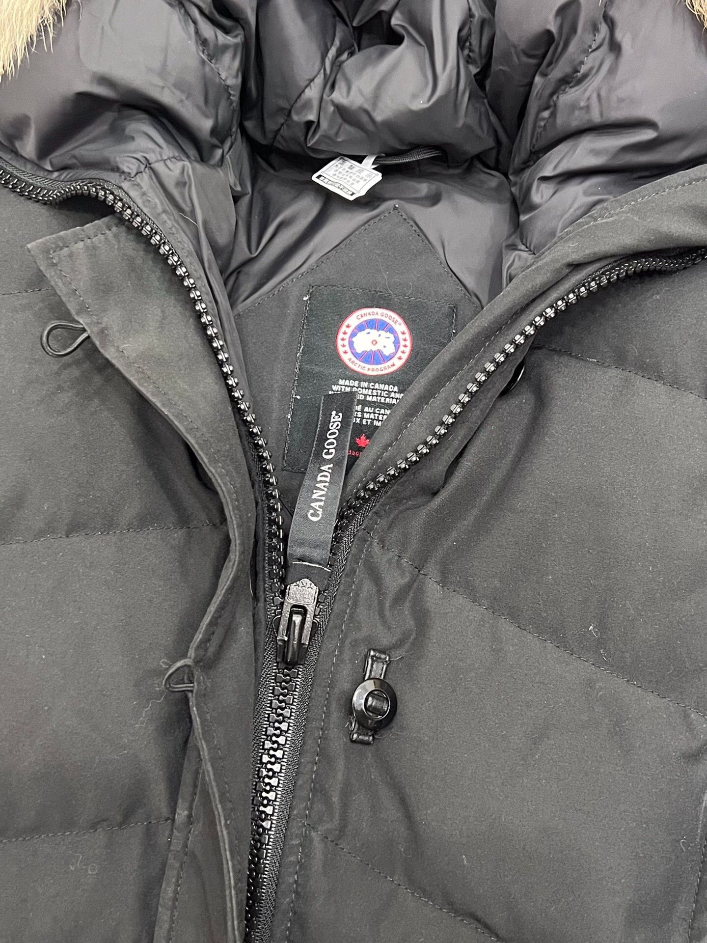 Canada Goose Canada Goose Black Down Jacket M Women Size M / US 6-8 / IT 42-44 - 3 Thumbnail