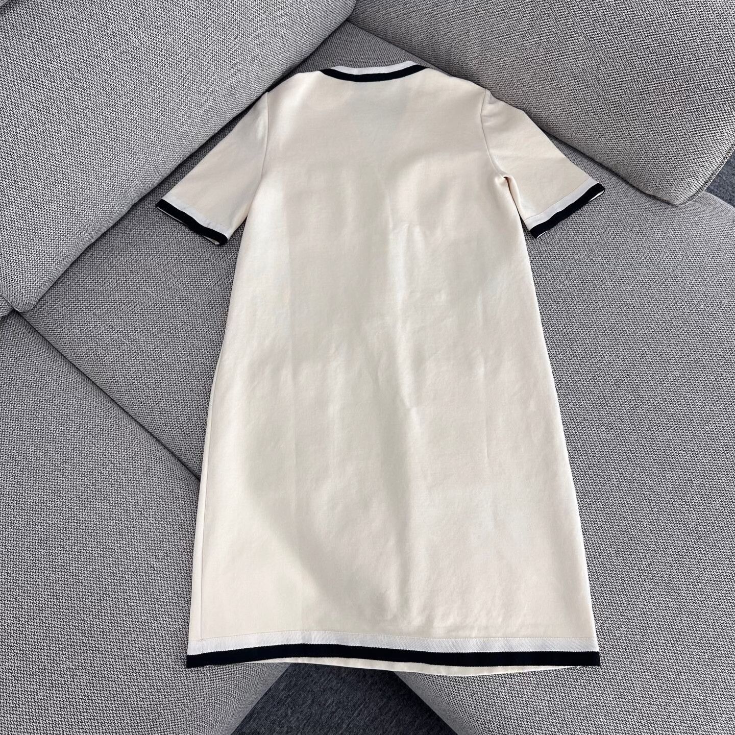 Gucci Gucci Retro Multi T-Shirt S Women Size S / US 4 / IT 40 - 2 Thumbnail