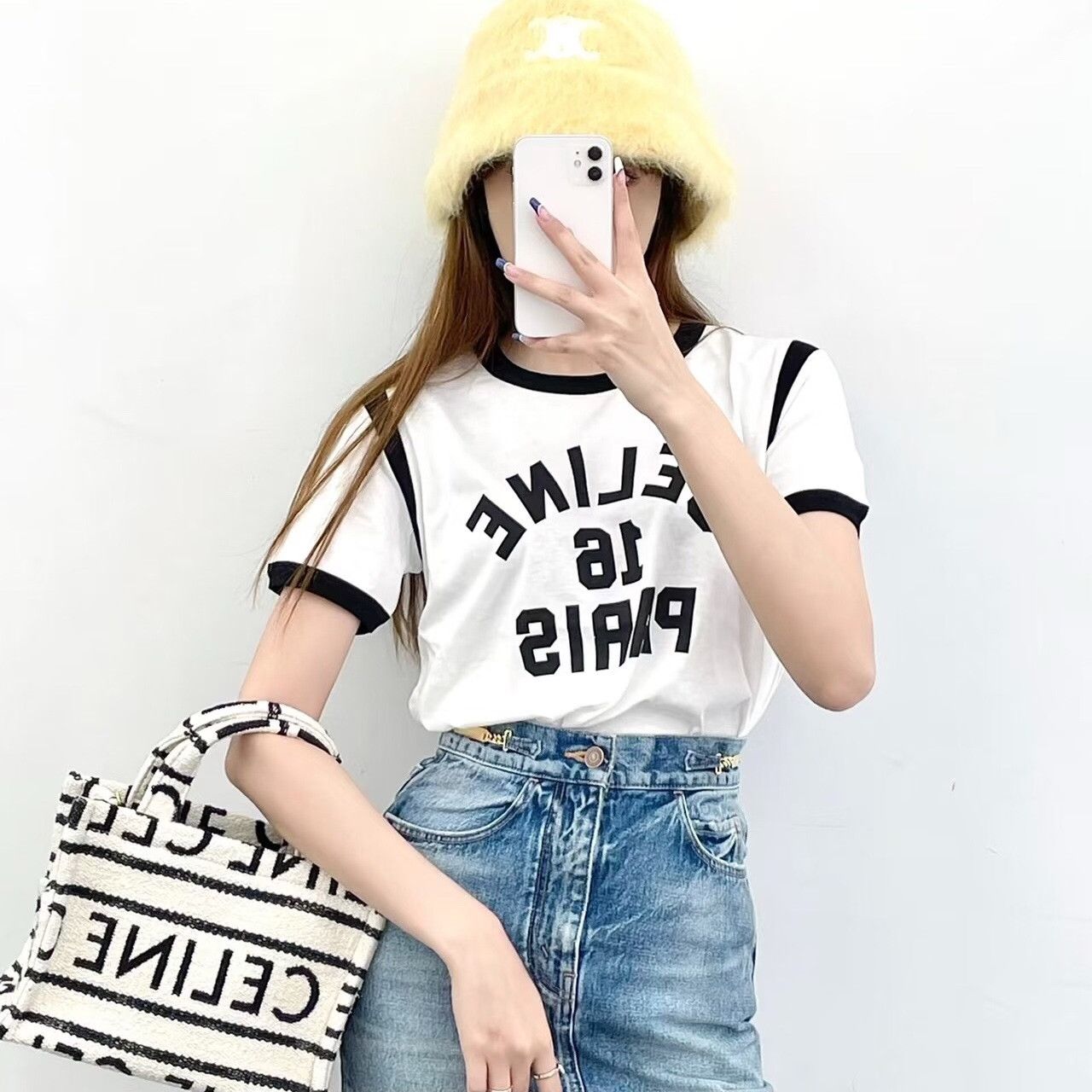 Celine Celine Retro Printed Multi T-Shirt XS Women Size XS / US 0-2 / IT 36-38 - 7 Thumbnail
