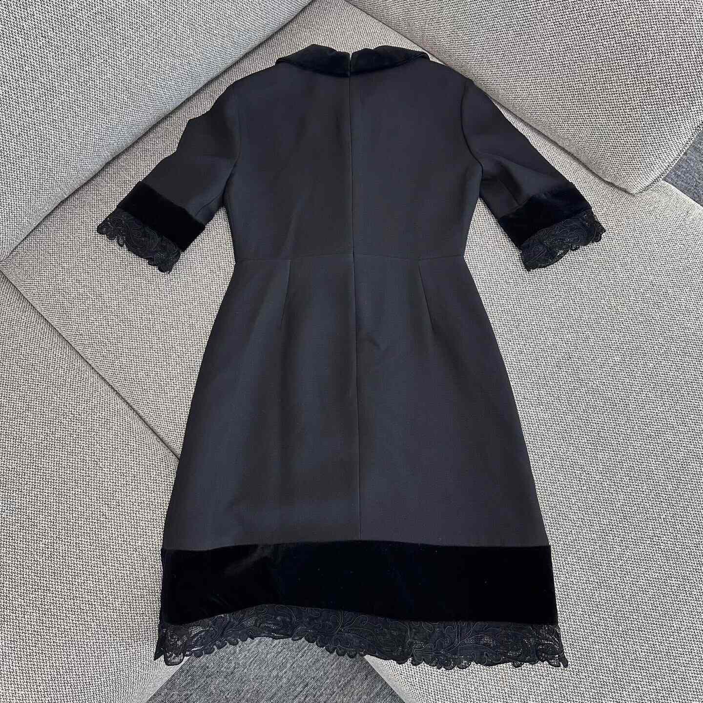 Gucci Gucci Black T-Shirt S Women Size S / US 4 / IT 40 - 2 Thumbnail