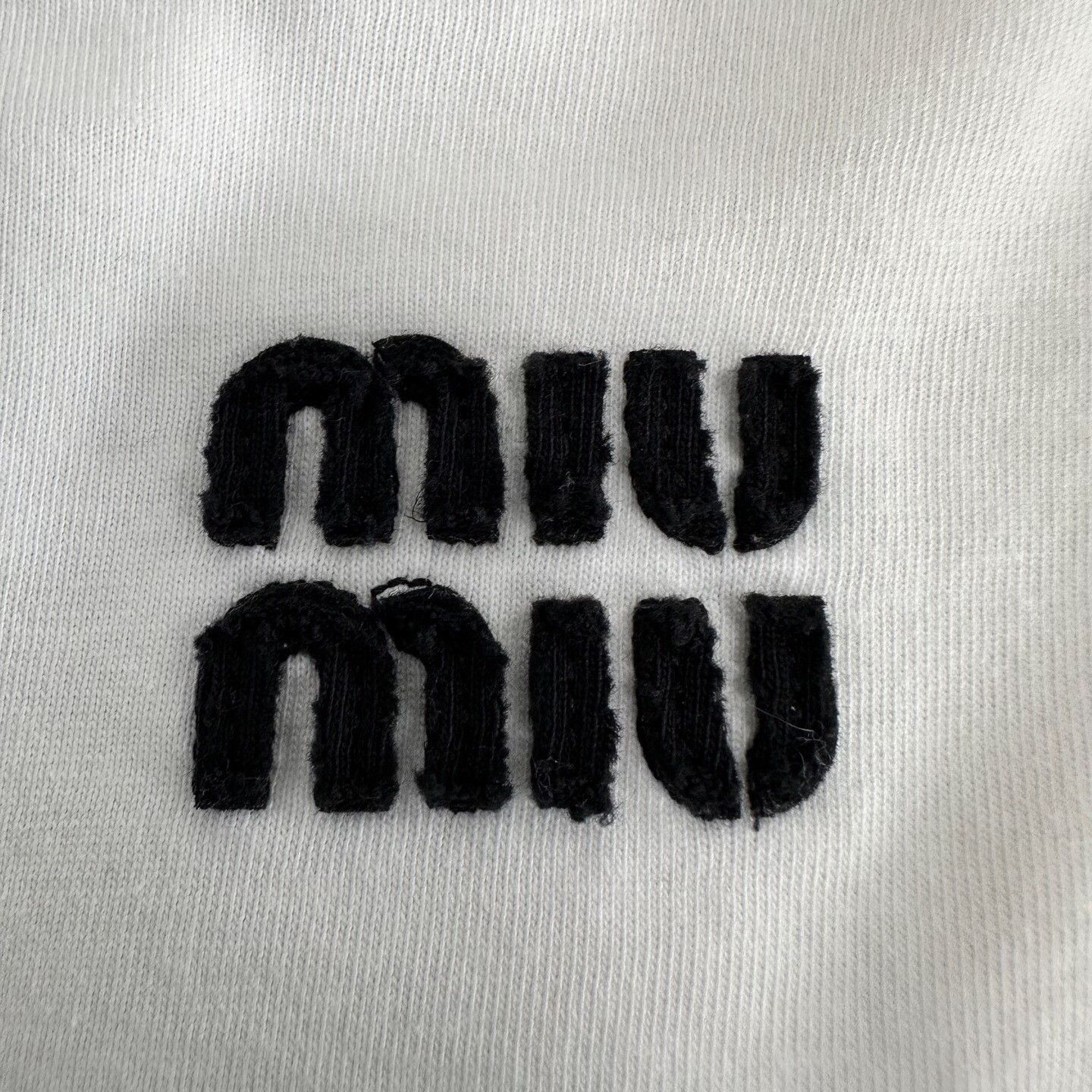 Miu Miu Miu Miu White T-Shirt XS Women Size XS / US 0-2 / IT 36-38 - 3 Thumbnail
