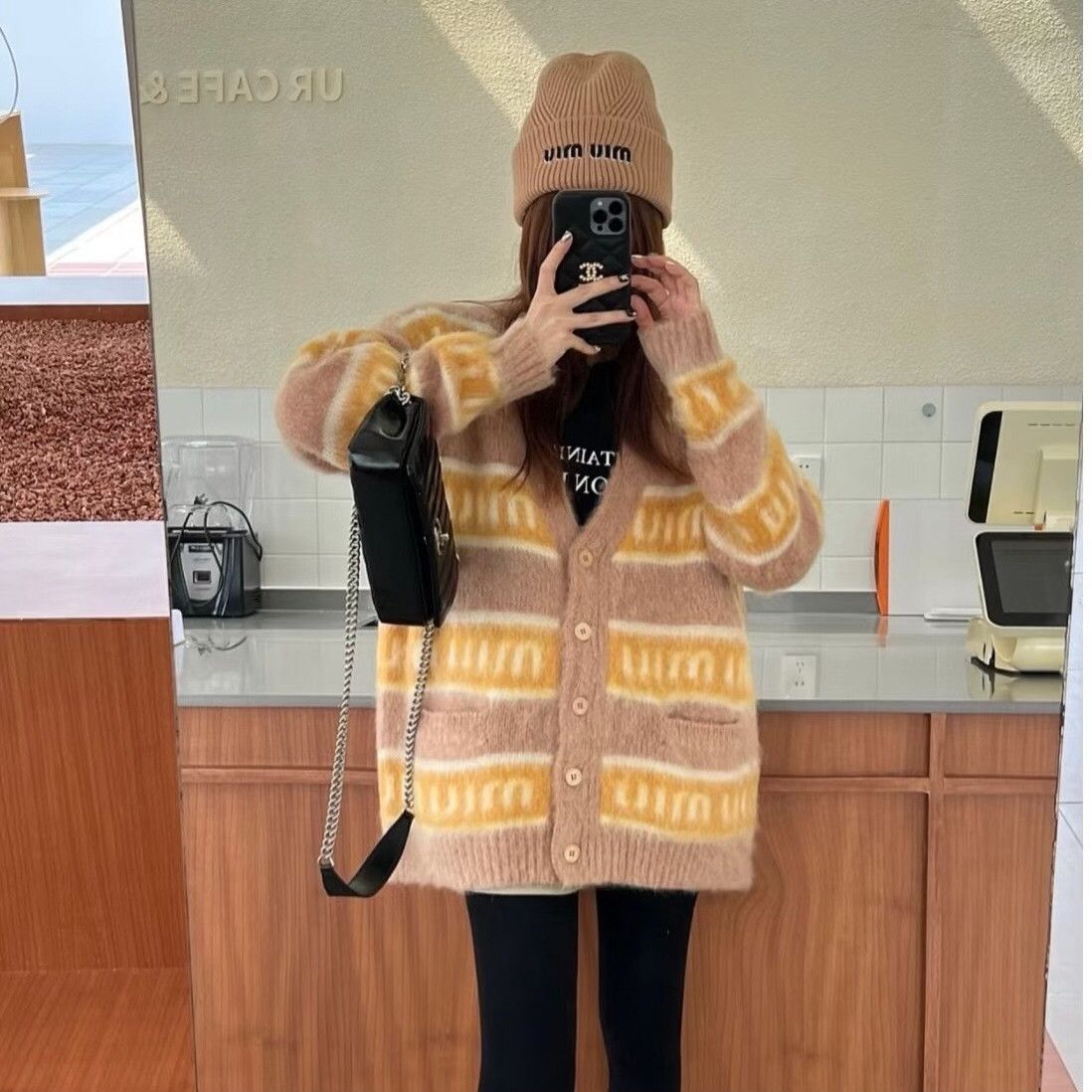 Miu Miu Miu Miu Knit Oversized Sweater S Women Size S / US 4 / IT 40 - 8 Thumbnail