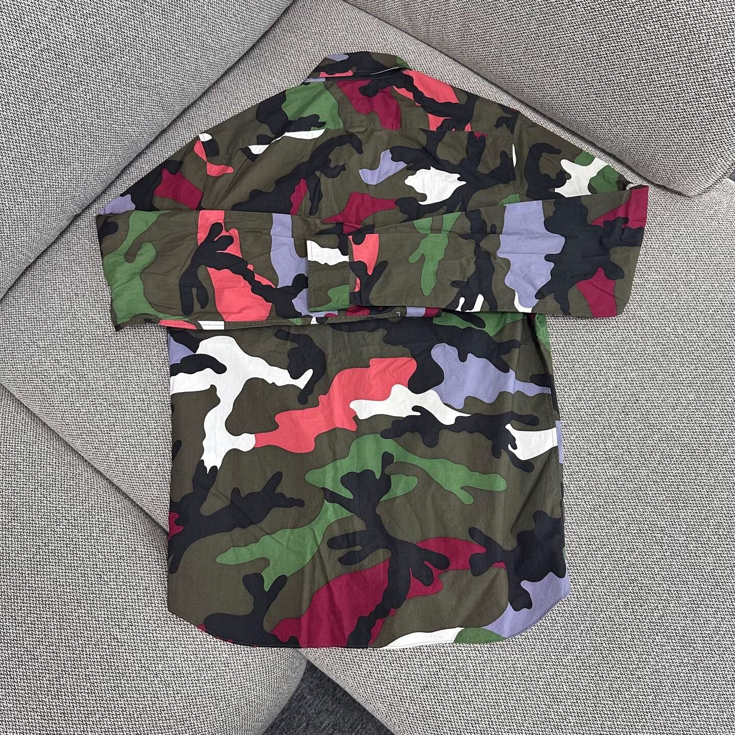 Valentino Valentino Camo Shirt s Men Size US S / EU 44-46 / 1 - 2 Thumbnail