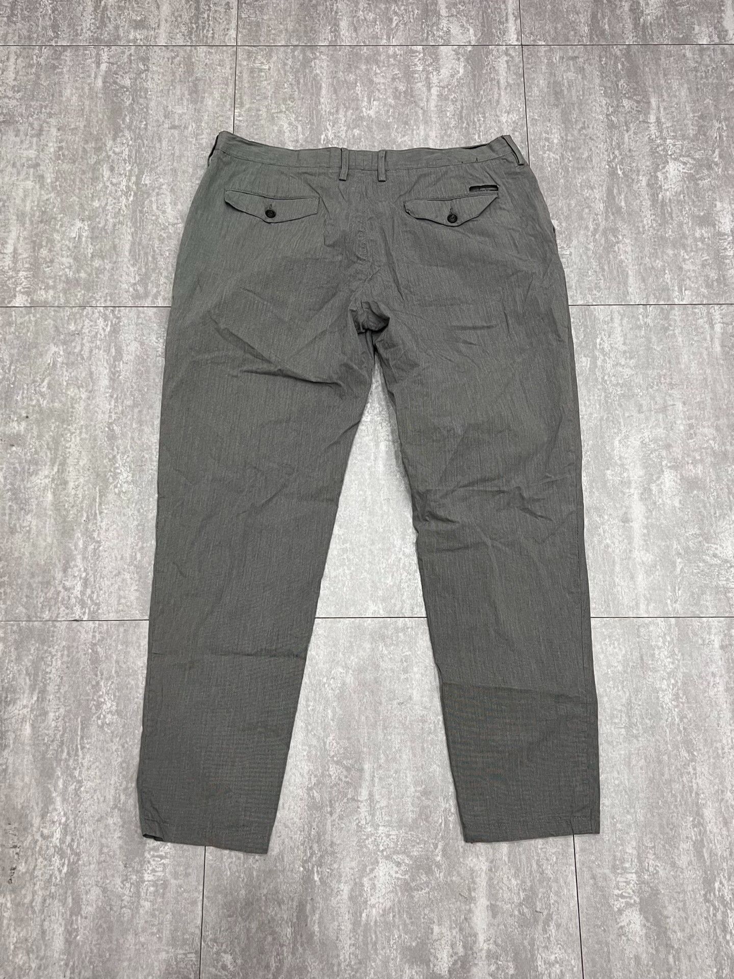 Burberry Burberry Gray Casual Pants 28 Men Size US 28 / EU 44 - 2 Thumbnail