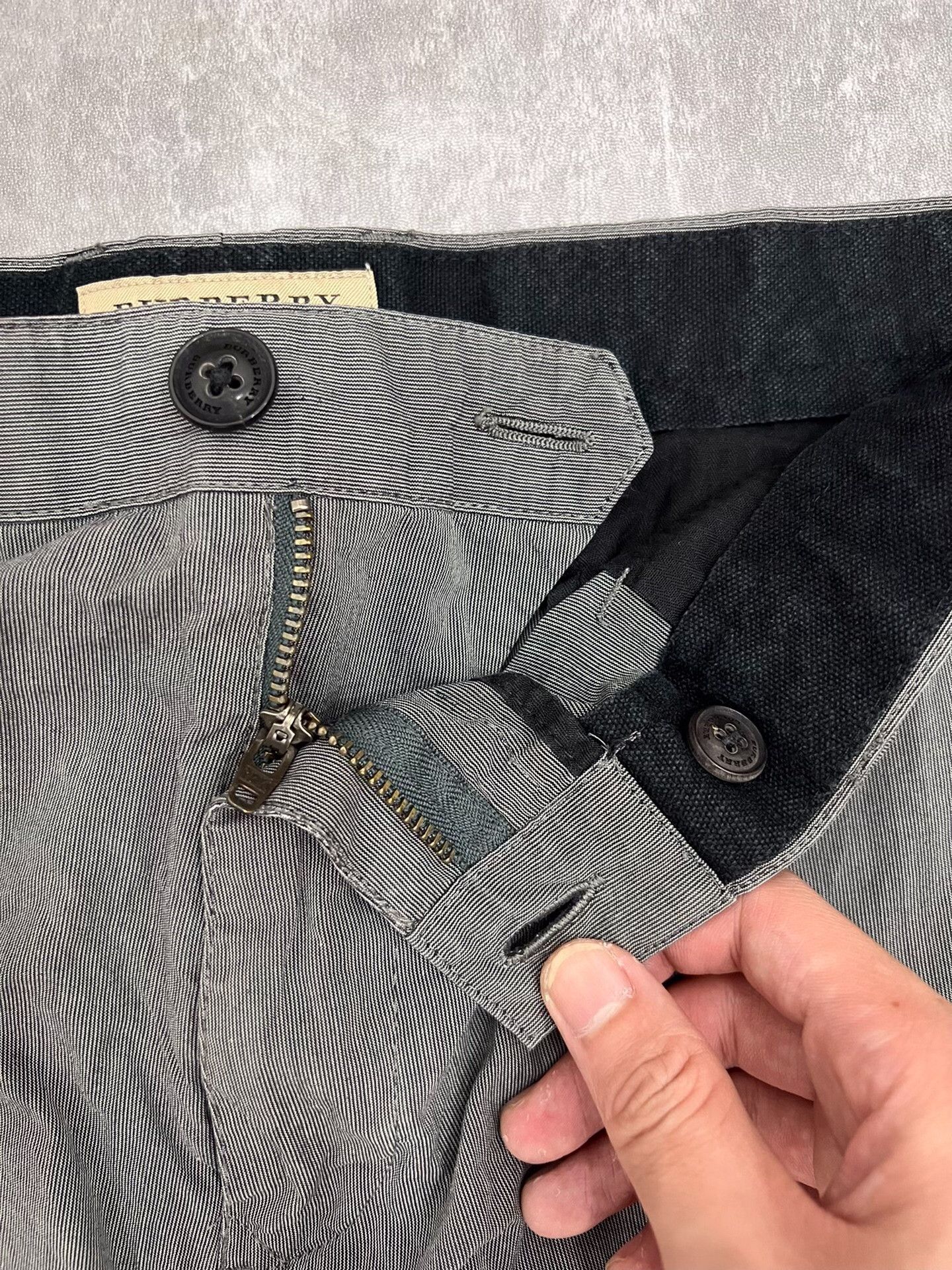 Burberry Burberry Gray Casual Pants 28 Men Size US 28 / EU 44 - 3 Thumbnail