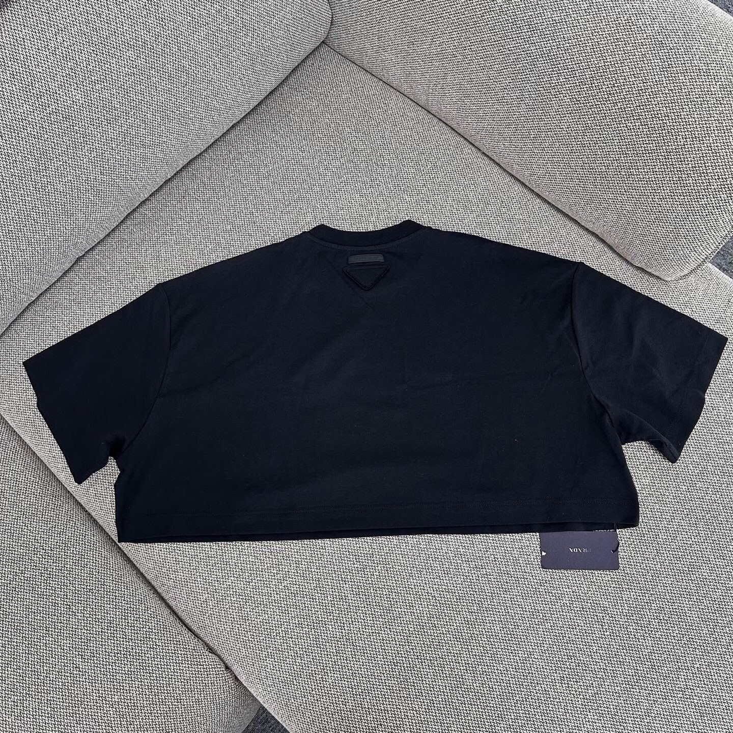 Prada Prada High-Waist Black T-Shirt S Women Size S / US 4 / IT 40 - 2 Thumbnail