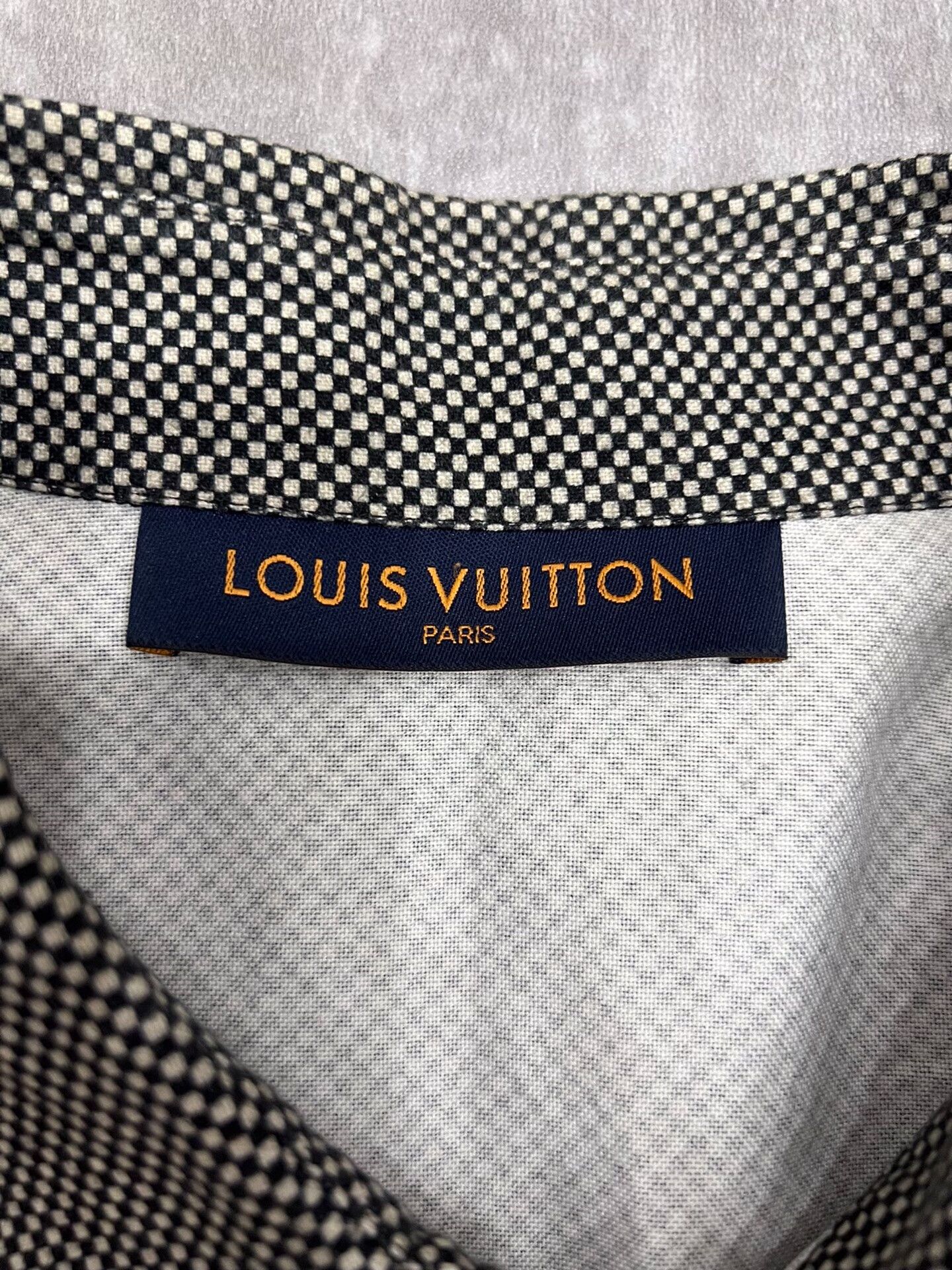 Louis Vuitton Louis Vuitton Embroidered Gray Shirt m Men Size US M / EU 48-50 / 2 - 4 Thumbnail
