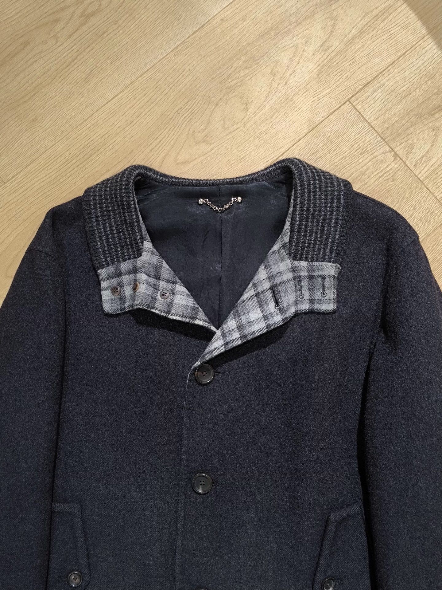 Louis Vuitton Louis Vuitton Gray Long Sleeve Shirt l Men Size US L / EU 52-54 / 3 - 3 Thumbnail