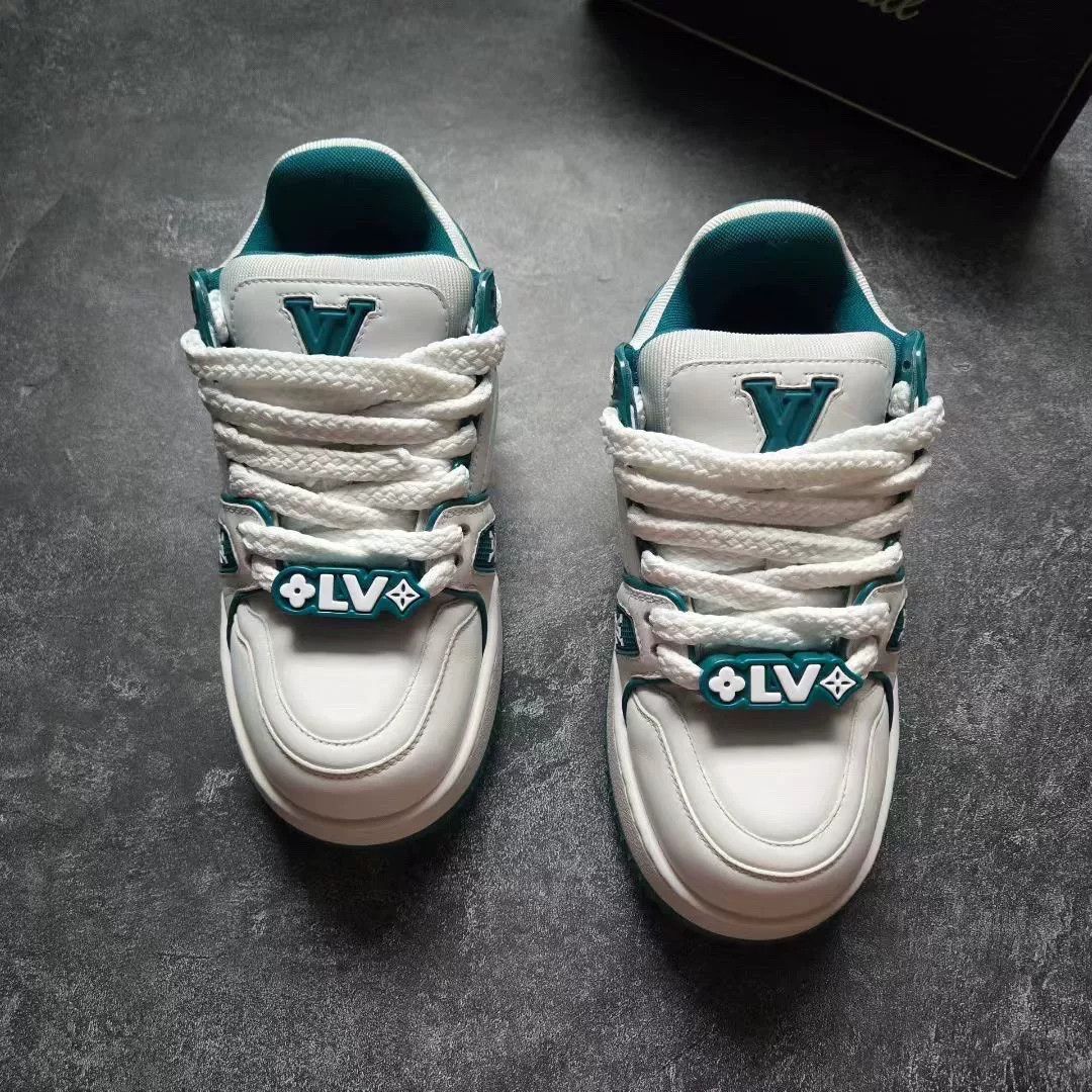 Louis Vuitton Louis Vuitton Training Green Lowtop Sneakers 36 Women Size US 6 / IT 36 - 3 Thumbnail