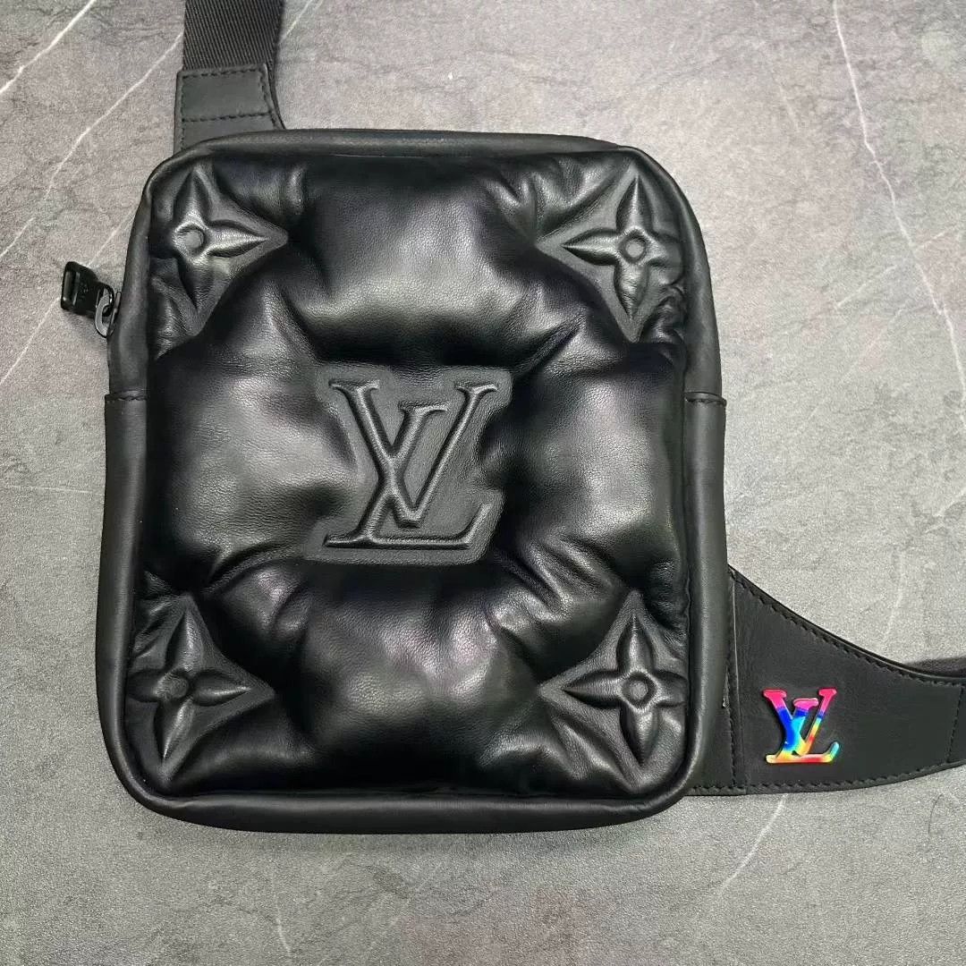 Louis Vuitton Louis Vuitton Shoulder Bag M Women Size ONE SIZE - 2 Thumbnail