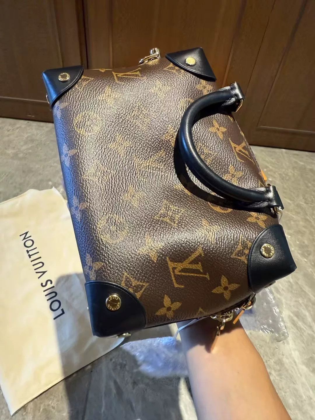 Louis Vuitton Louis Vuitton Shoulder Bag M Women Size ONE SIZE - 6 Thumbnail