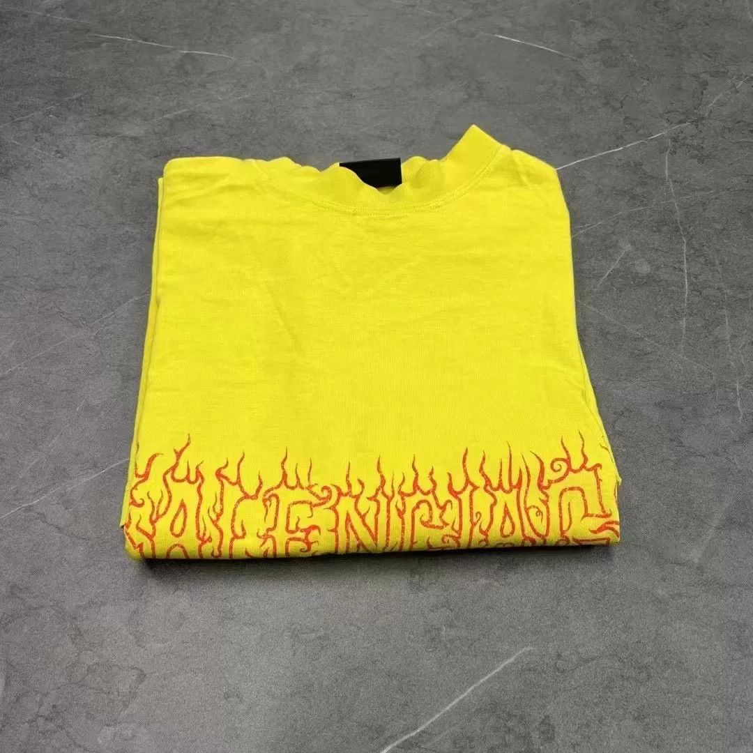 Balenciaga Balenciaga Limited Yellow T-Shirt 24 Women Size XS / US 0-2 / IT 36-38 - 4 Thumbnail