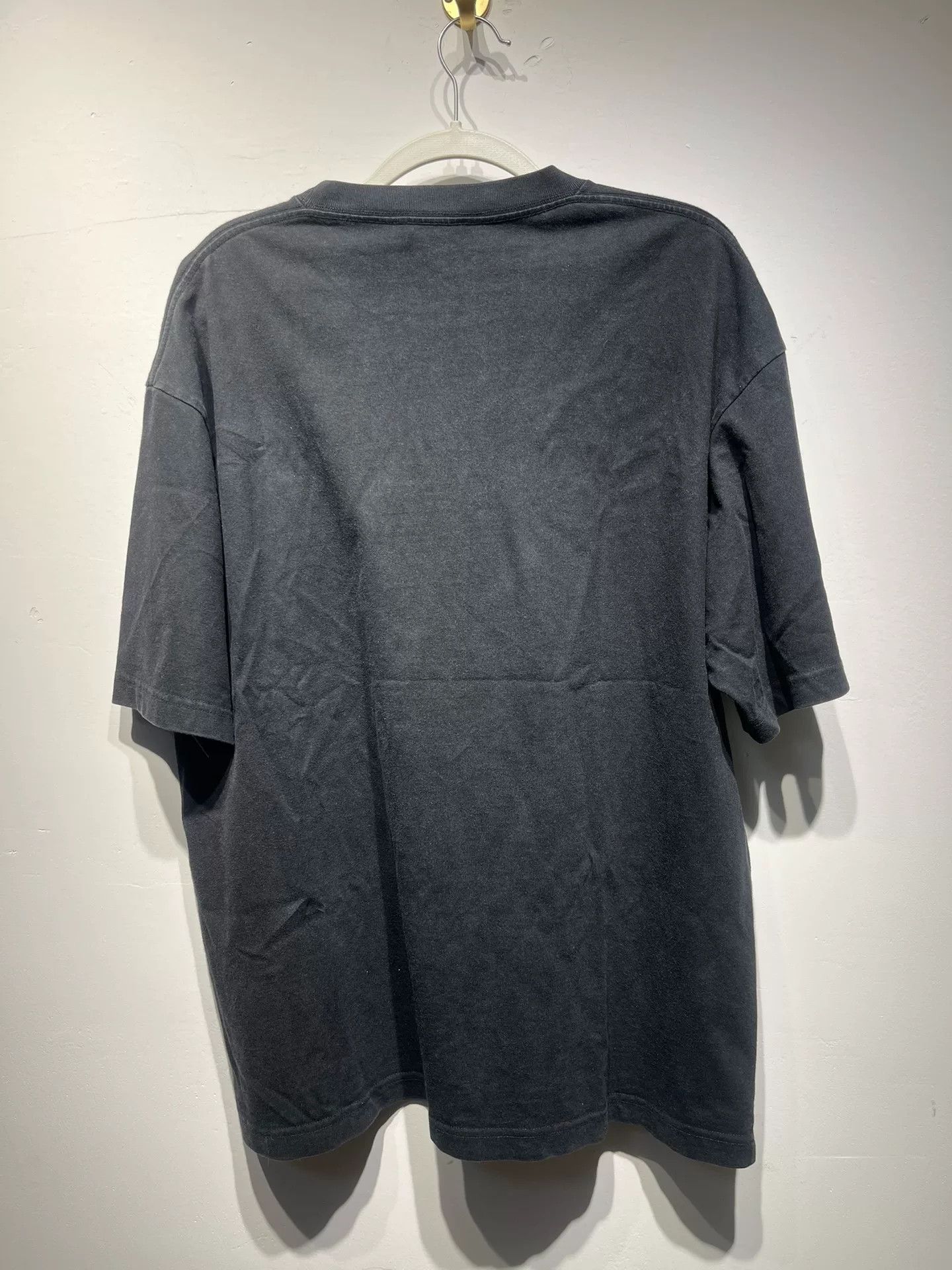 Balenciaga Balenciaga Printed Black T-Shirt M Men Size US M / EU 48-50 / 2 - 2 Thumbnail