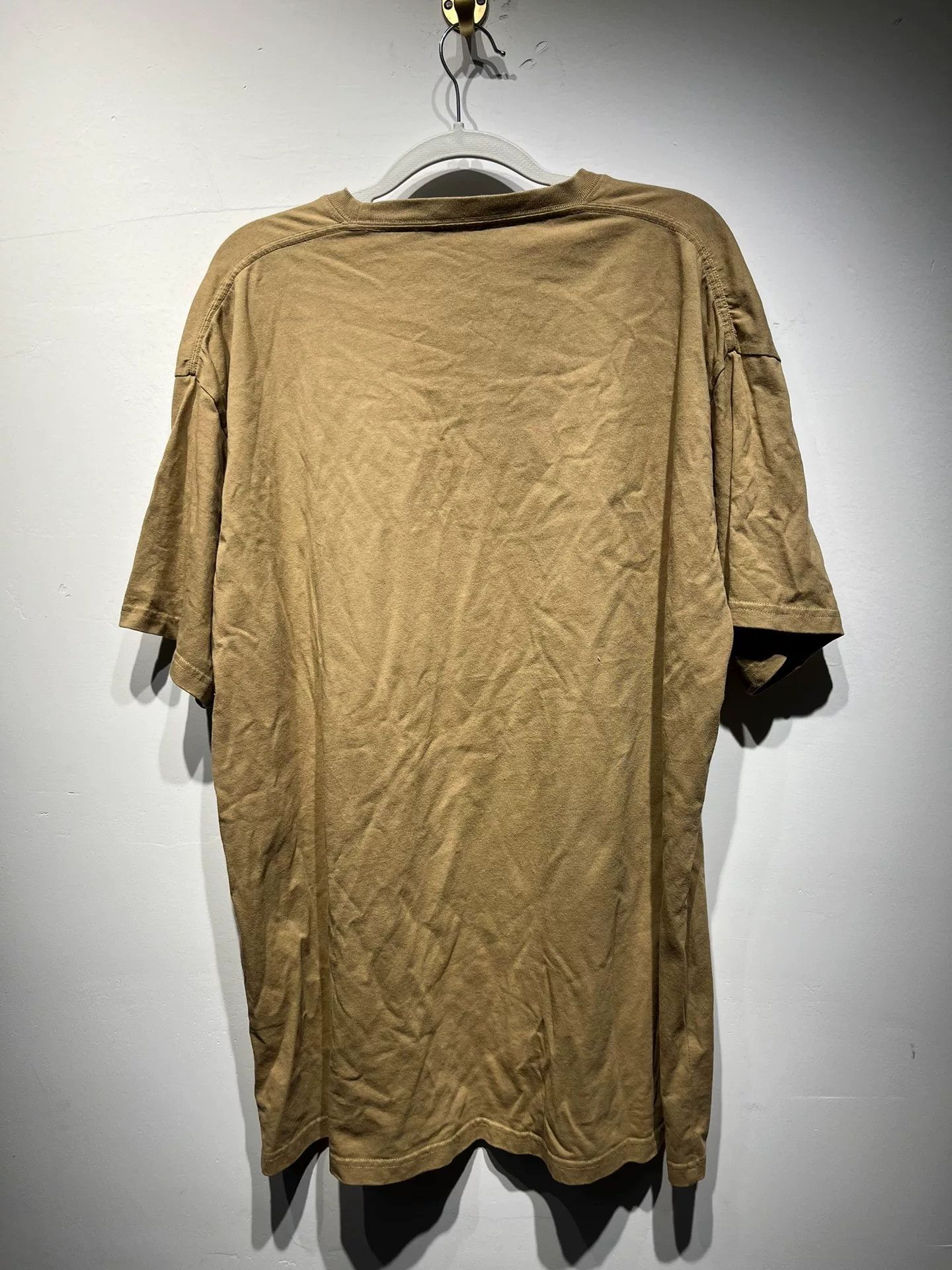 Balenciaga Balenciaga Retro Embroidered Yellow T-Shirt L Men Size US L / EU 52-54 / 3 - 2 Thumbnail