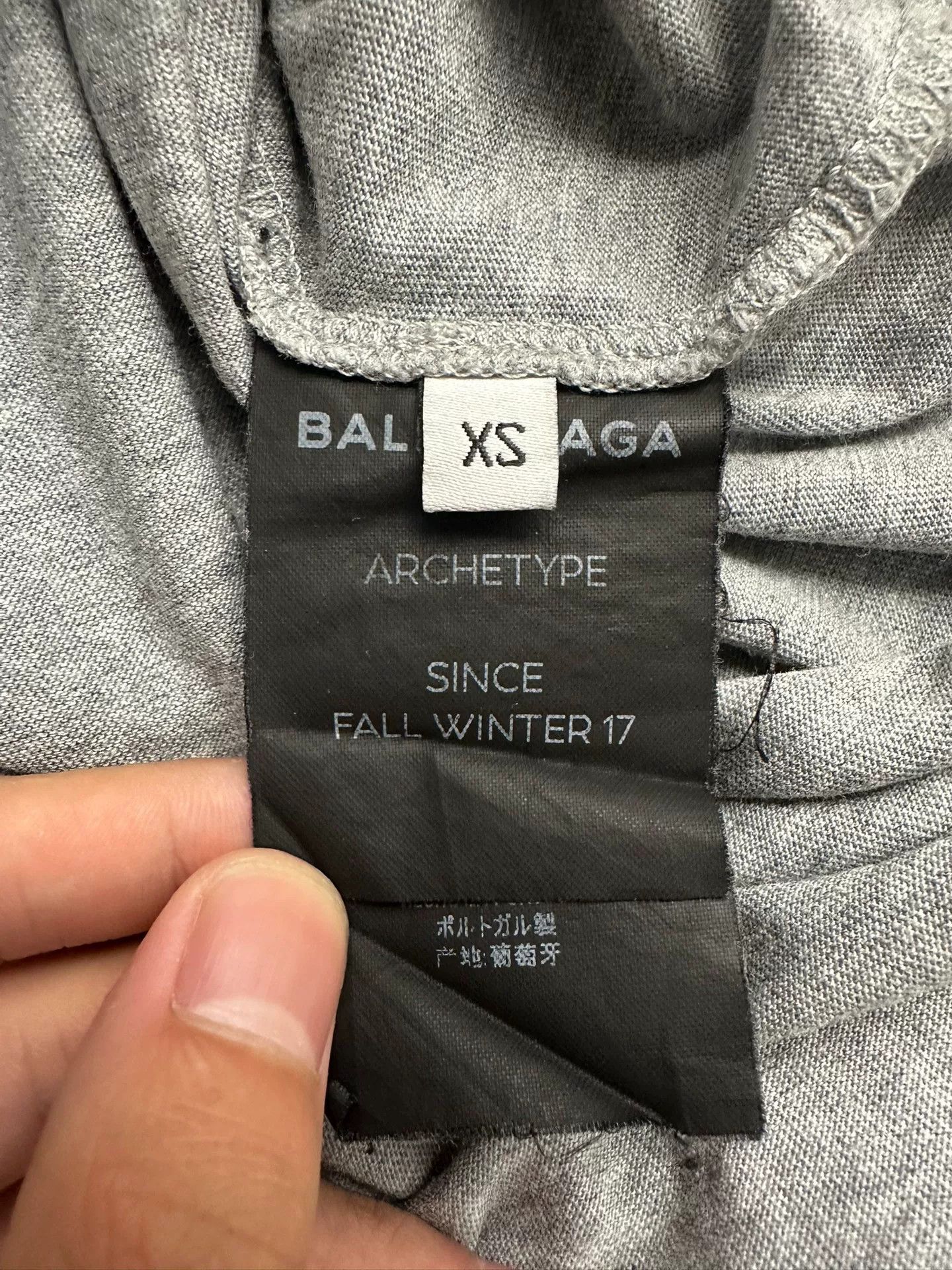 Balenciaga Balenciaga Oversized Gray T-Shirt XS Men Size US XS / EU 42 / 0 - 3 Thumbnail