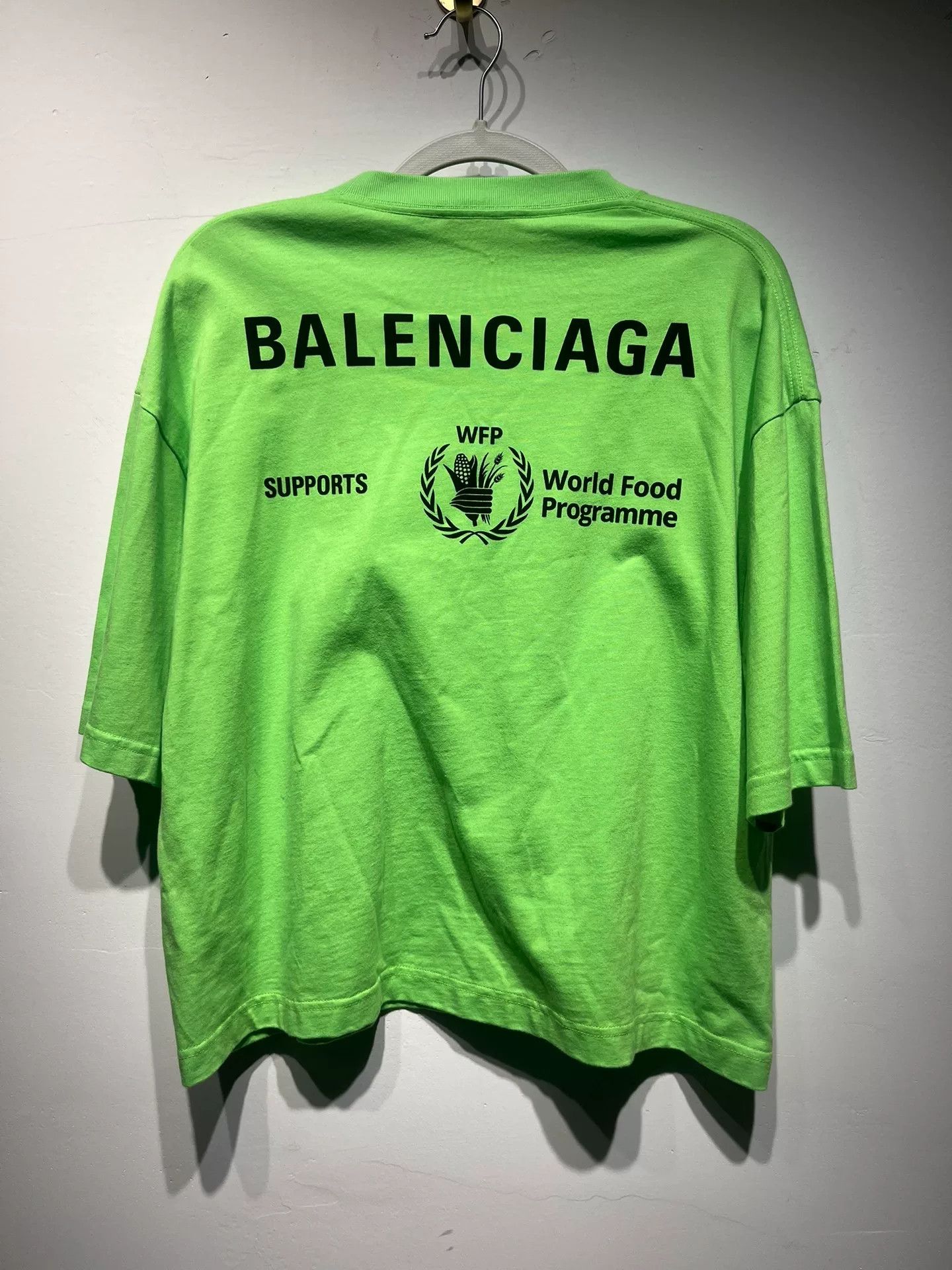 Balenciaga Balenciaga Retro Green T-Shirt S Women Size S / US 4 / IT 40 - 2 Thumbnail