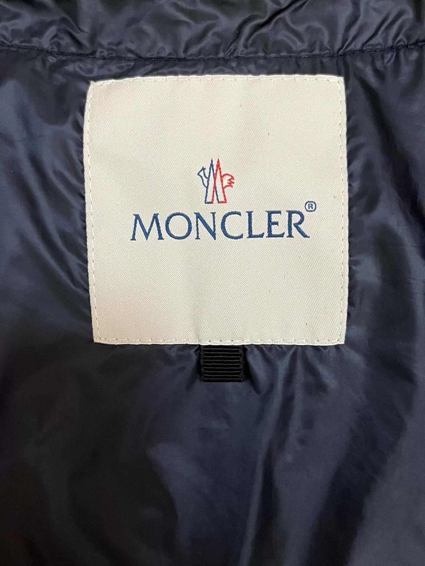 Moncler Moncler Down Black Down Jacket 1 Women Size XS / US 0-2 / IT 36-38 - 3 Thumbnail