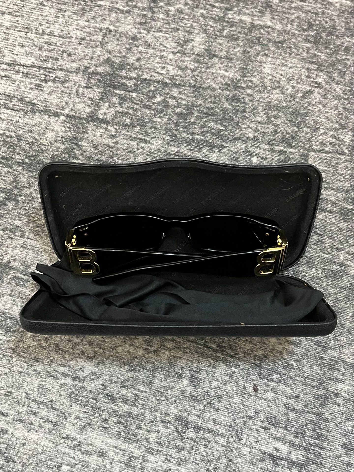 Balenciaga Balenciaga Black Item 2XS Men Size ONE SIZE - 3 Thumbnail