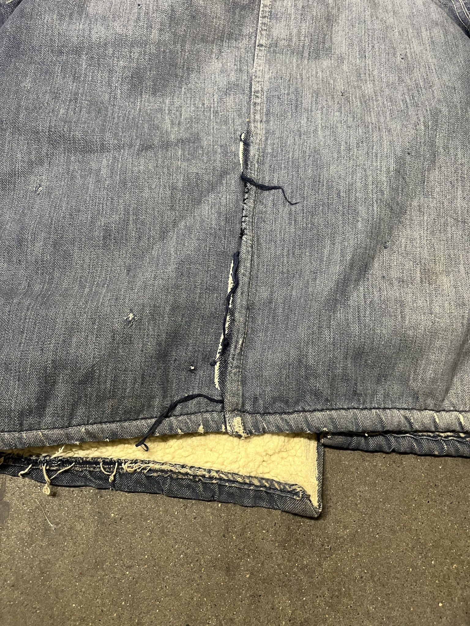 Sears × Vintage Vintage Sears Roebuck 1970s Sherpa Lined Denim Trucker Jacket Distressed and Repaired Size 42 Size US L / EU 52-54 / 3 - 6 Thumbnail